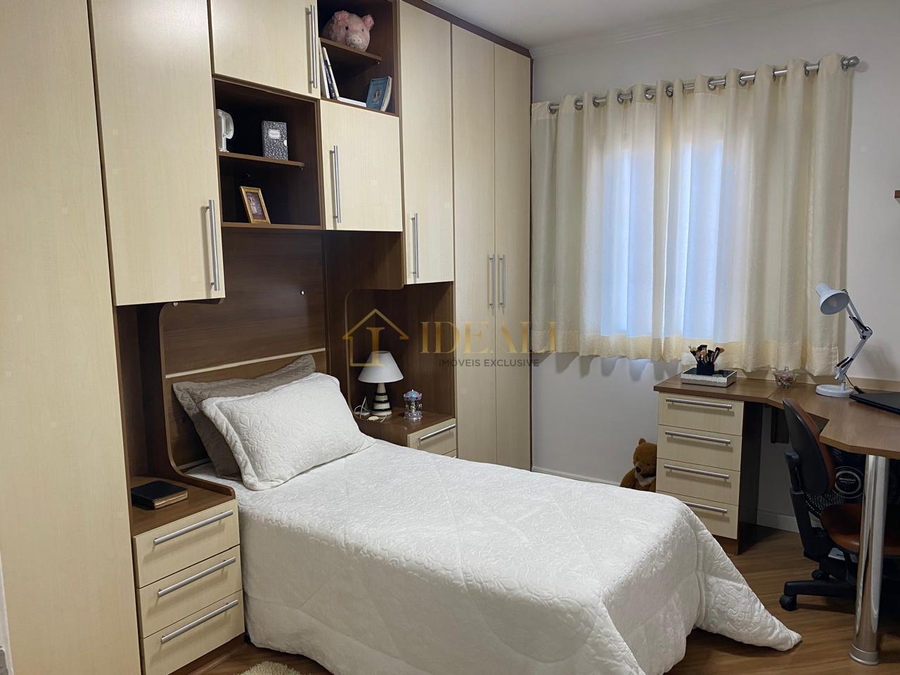 Impec&aacute;vel casa t&eacute;rrea em condom&iacute;nio, perto de tudo e da Lucas, vista p/ Pedra Grande  Atibaia - 