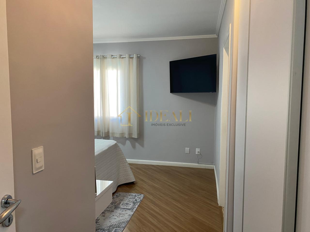 Impec&aacute;vel casa t&eacute;rrea em condom&iacute;nio, perto de tudo e da Lucas, vista p/ Pedra Grande  Atibaia - 