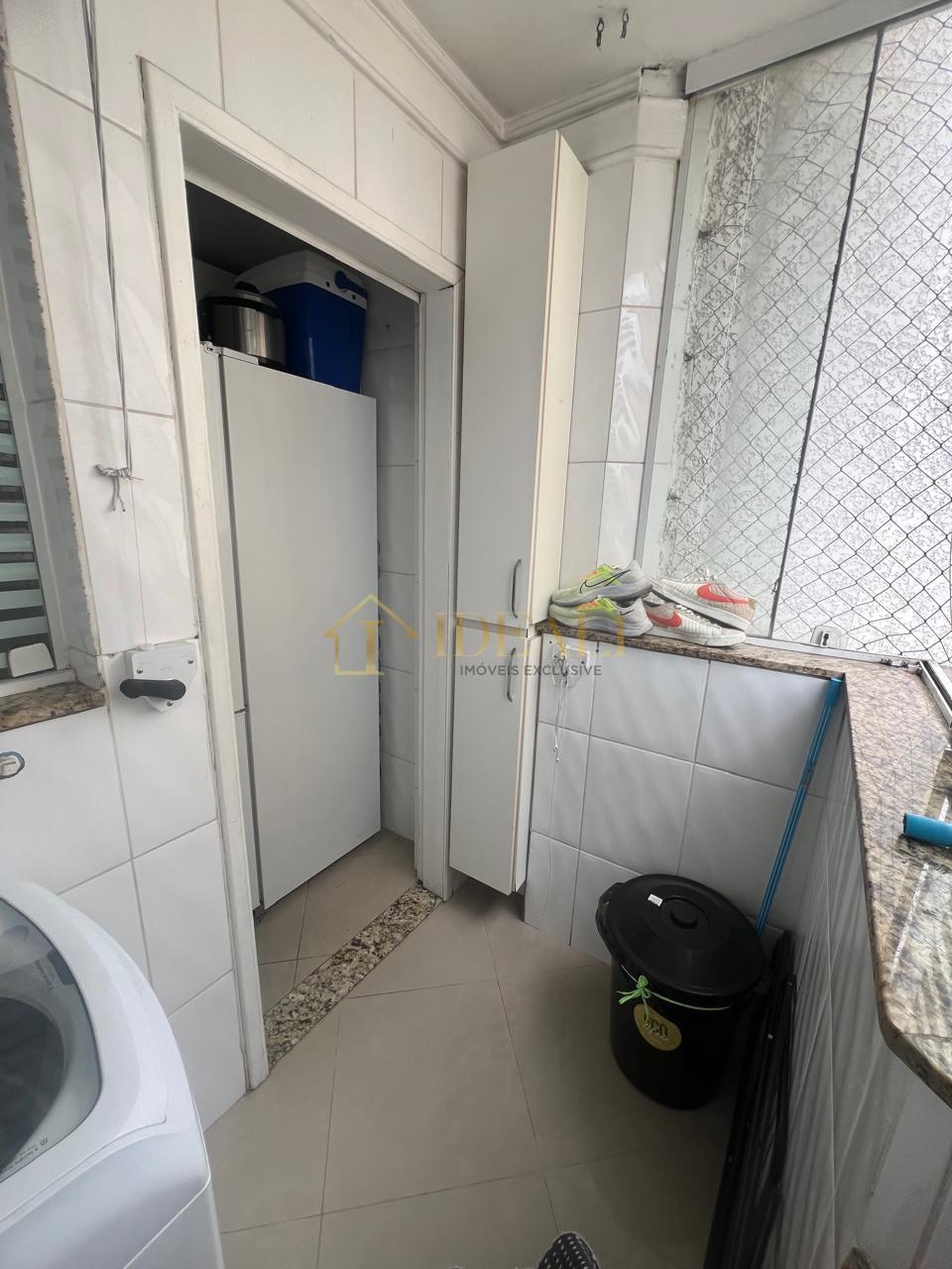 Casa ampla e arejada em bairro nobre, rua s/ sa&iacute;da, perto da Lucas, estuda permuta parcial  Atibaia - 