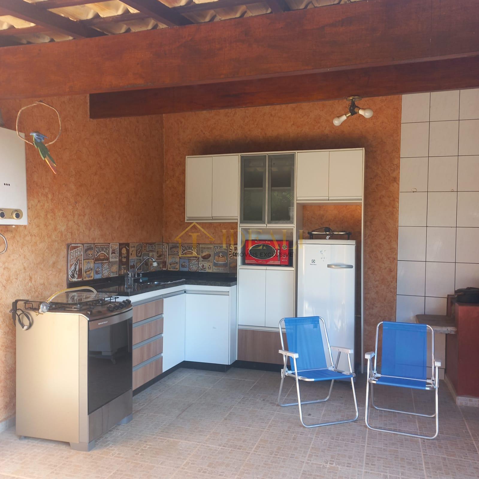 Casa ampla e arejada em bairro nobre, rua s/ sa&iacute;da, perto da Lucas, estuda permuta parcial  Atibaia - 