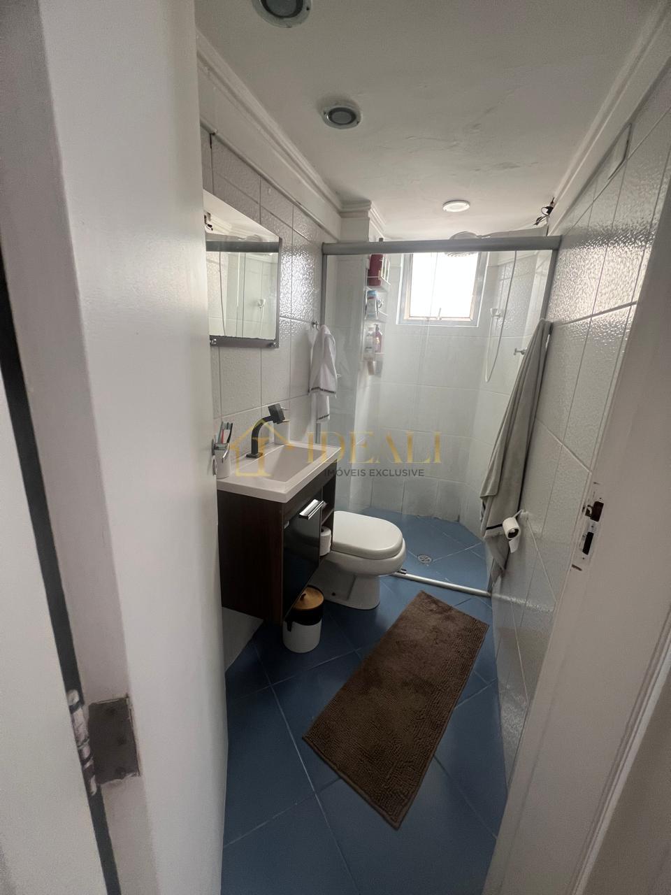 Casa ampla e arejada em bairro nobre, rua s/ sa&iacute;da, perto da Lucas, estuda permuta parcial  Atibaia - 