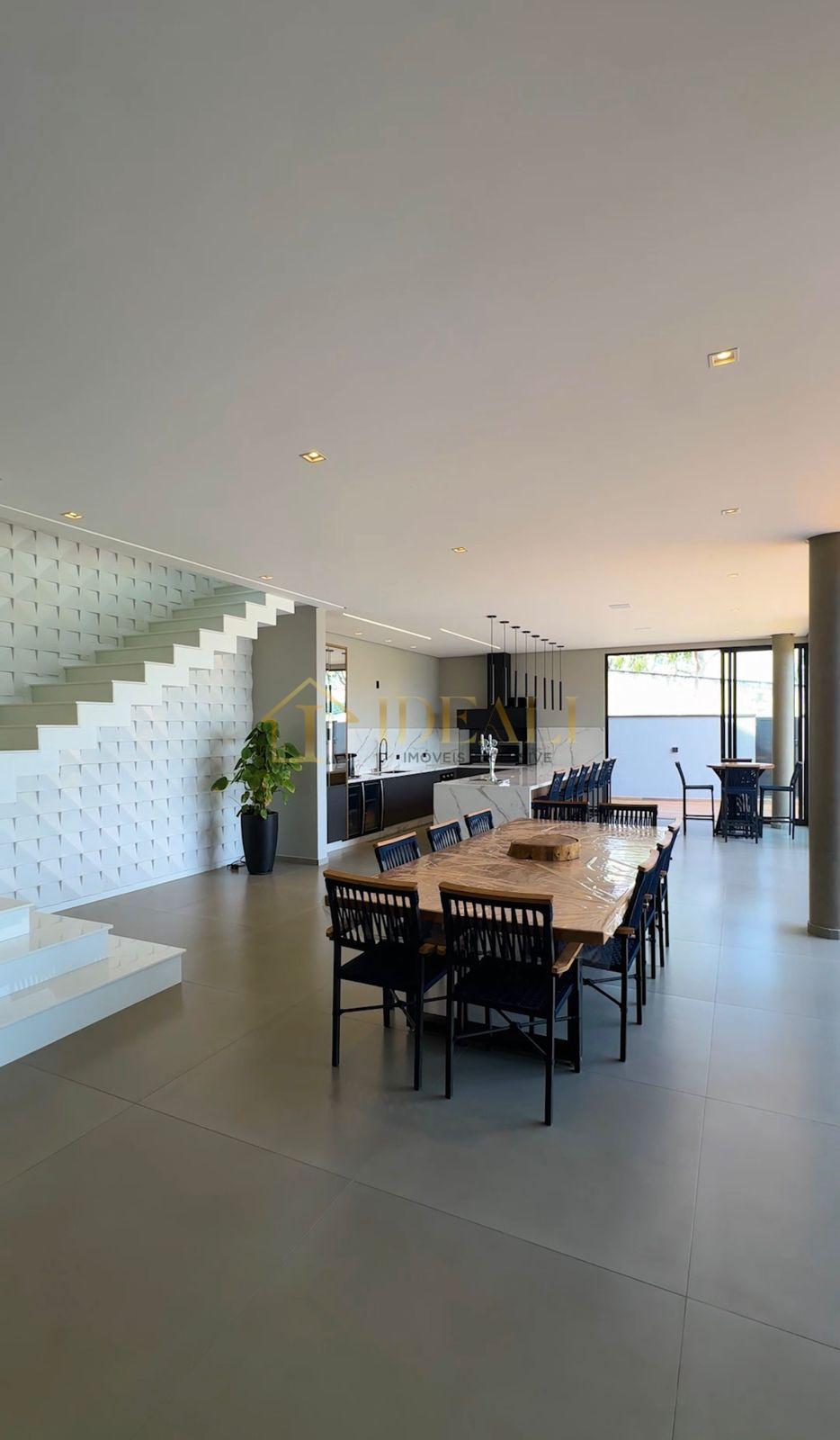 CASA EM CONDOMINIO FECHADO DE LUXO EM ATIBAIA  Atibaia - 