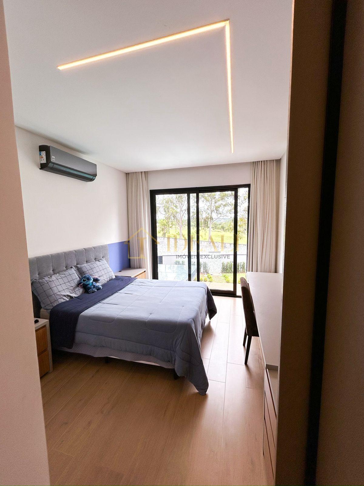 CASA EM CONDOMINIO FECHADO DE LUXO EM ATIBAIA  Atibaia - 