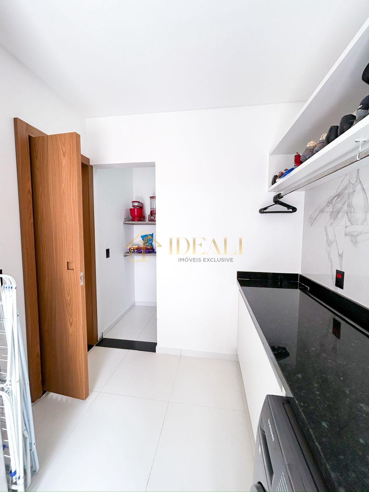 CASA EM CONDOMINIO FECHADO DE LUXO EM ATIBAIA  Atibaia - 