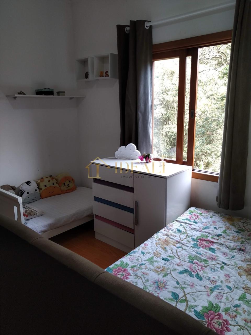 CASA NA SERRA DA CANTAREIRA ( ACEITA FINANCIAMENTO ) CONDOMINIO FECHADO RUA GRAVATA  Mairiporã - 