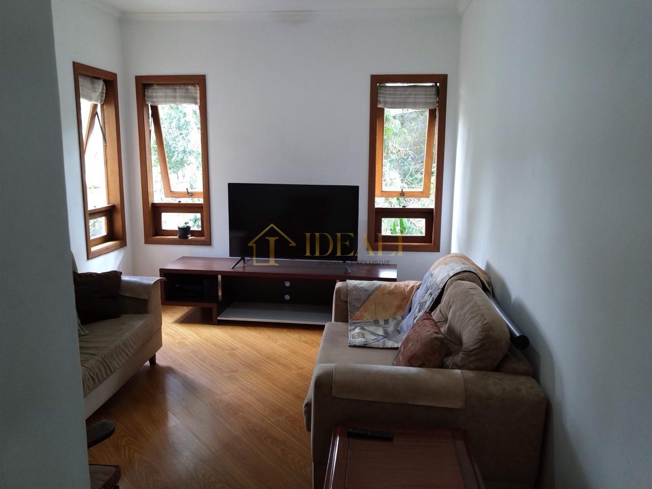 CASA NA SERRA DA CANTAREIRA ( ACEITA FINANCIAMENTO ) CONDOMINIO FECHADO RUA GRAVATA  Mairiporã - 