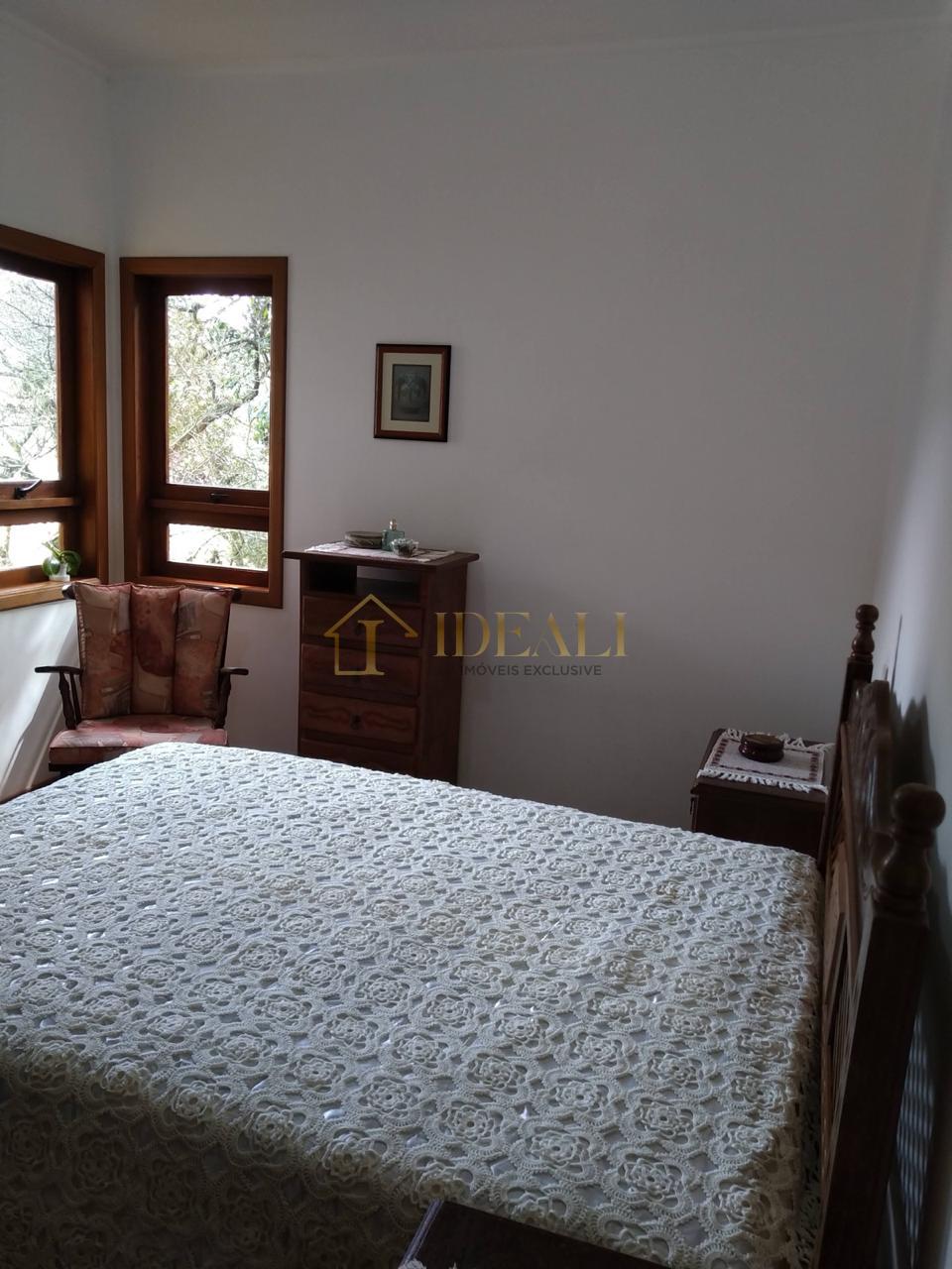 CASA NA SERRA DA CANTAREIRA ( ACEITA FINANCIAMENTO ) CONDOMINIO FECHADO RUA GRAVATA  Mairiporã - 