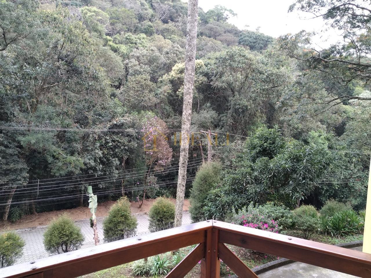 CASA NA SERRA DA CANTAREIRA ( ACEITA FINANCIAMENTO ) CONDOMINIO FECHADO RUA GRAVATA  Mairiporã - 