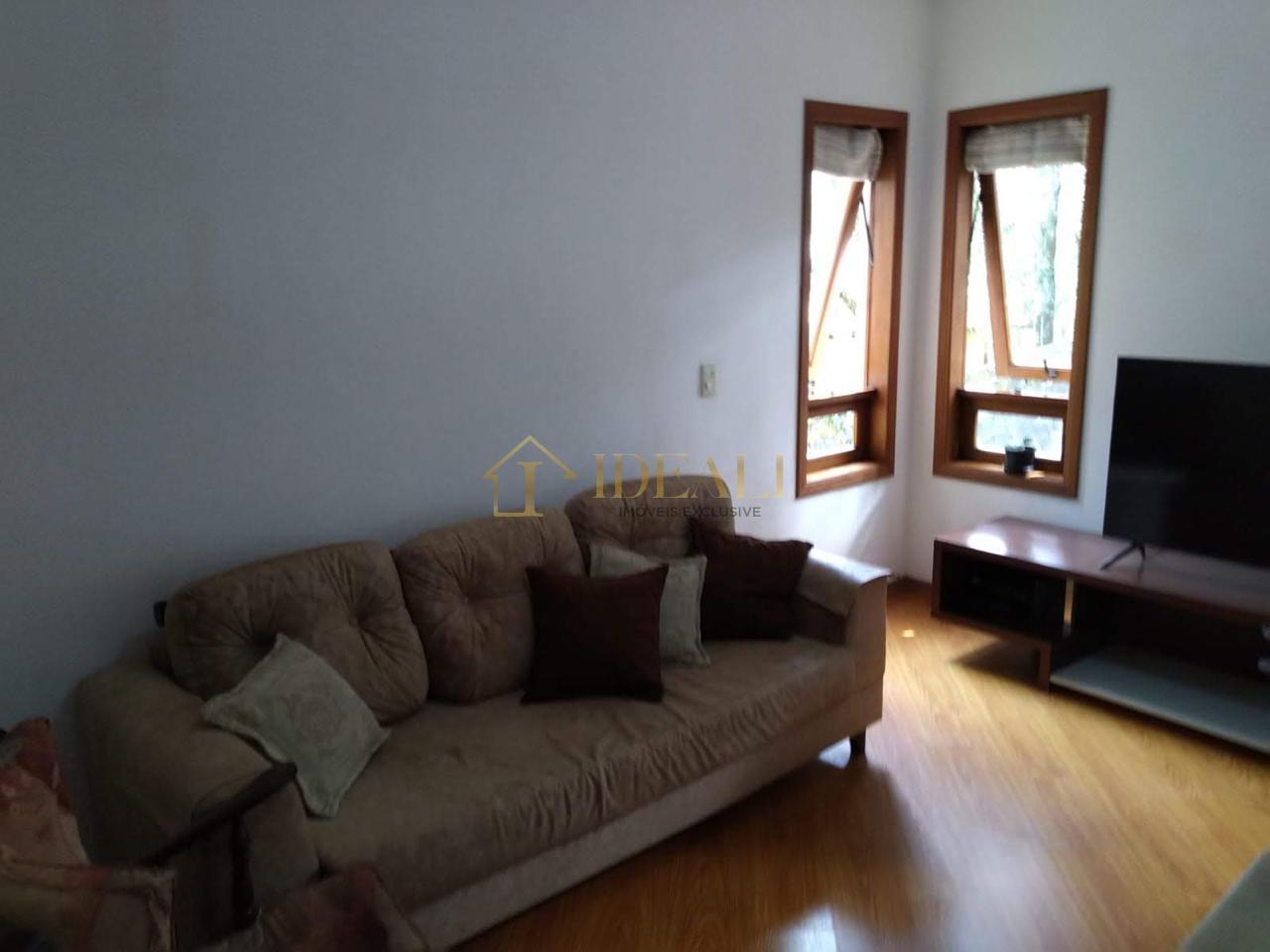 CASA NA SERRA DA CANTAREIRA ( ACEITA FINANCIAMENTO ) CONDOMINIO FECHADO RUA GRAVATA  Mairiporã - 