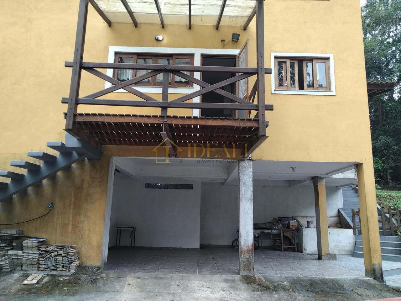 CASA NA SERRA DA CANTAREIRA ( ACEITA FINANCIAMENTO ) CONDOMINIO FECHADO RUA GRAVATA  Mairiporã - 