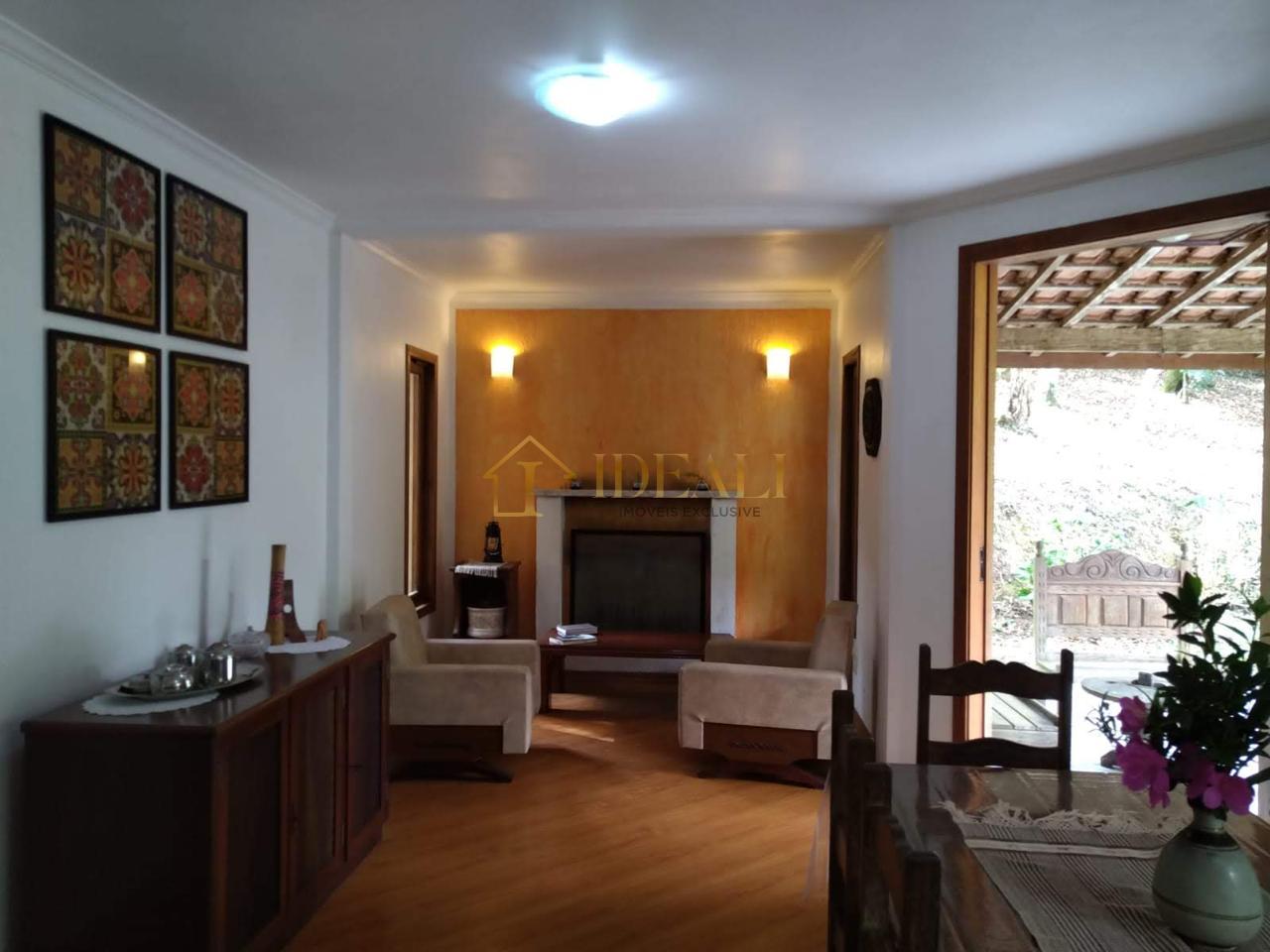 CASA NA SERRA DA CANTAREIRA ( ACEITA FINANCIAMENTO ) CONDOMINIO FECHADO RUA GRAVATA  Mairiporã - 