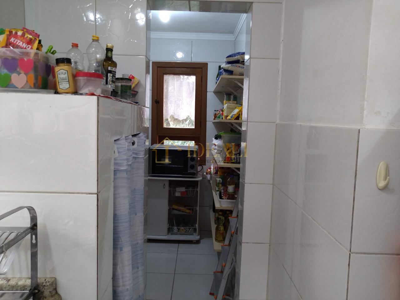 CASA NA SERRA DA CANTAREIRA ( ACEITA FINANCIAMENTO ) CONDOMINIO FECHADO RUA GRAVATA  Mairiporã - 