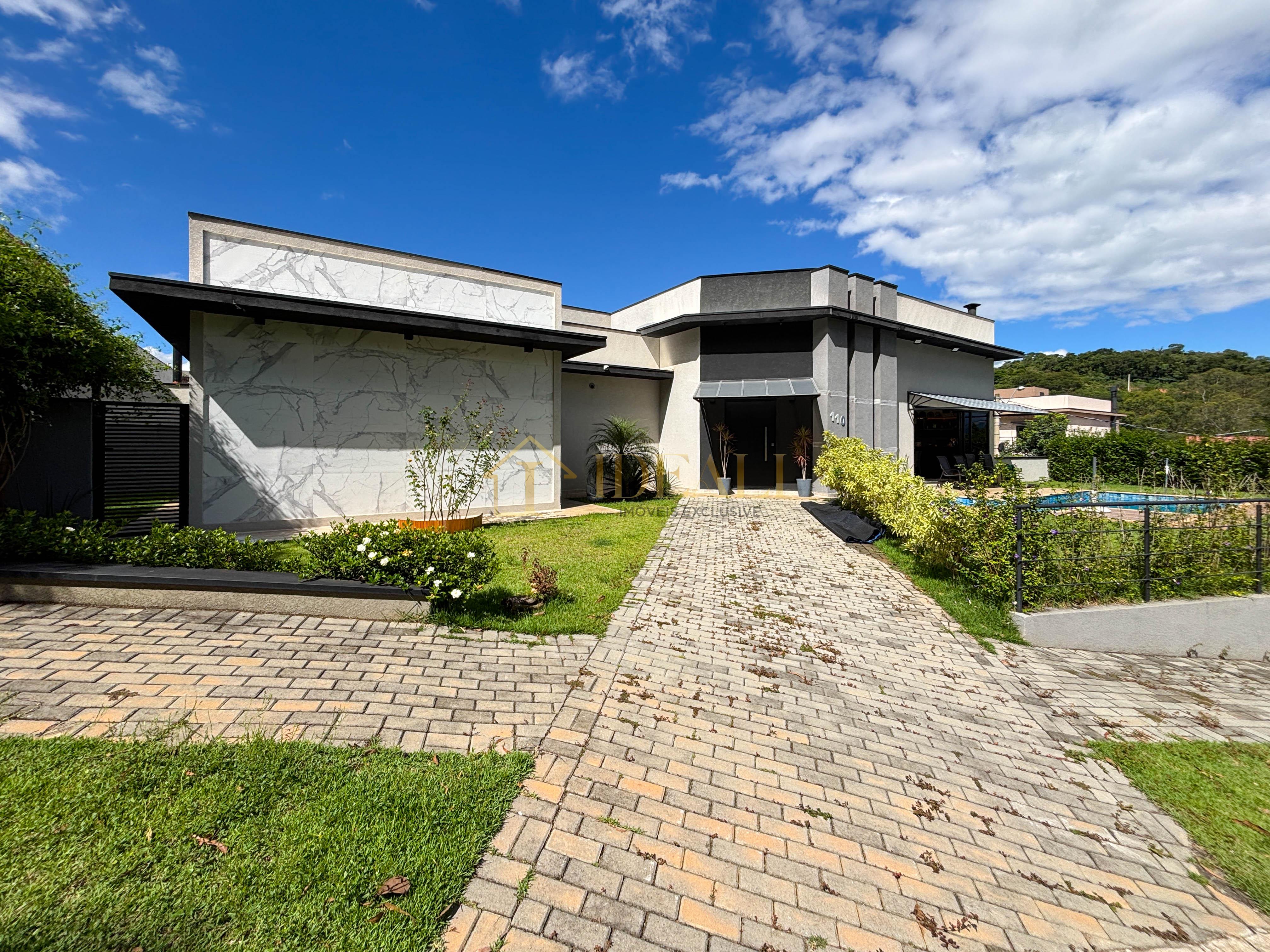 Casa t&eacute;rrea no Condom&iacute;nio Buona Vita &ndash; Atibaia  Atibaia - 