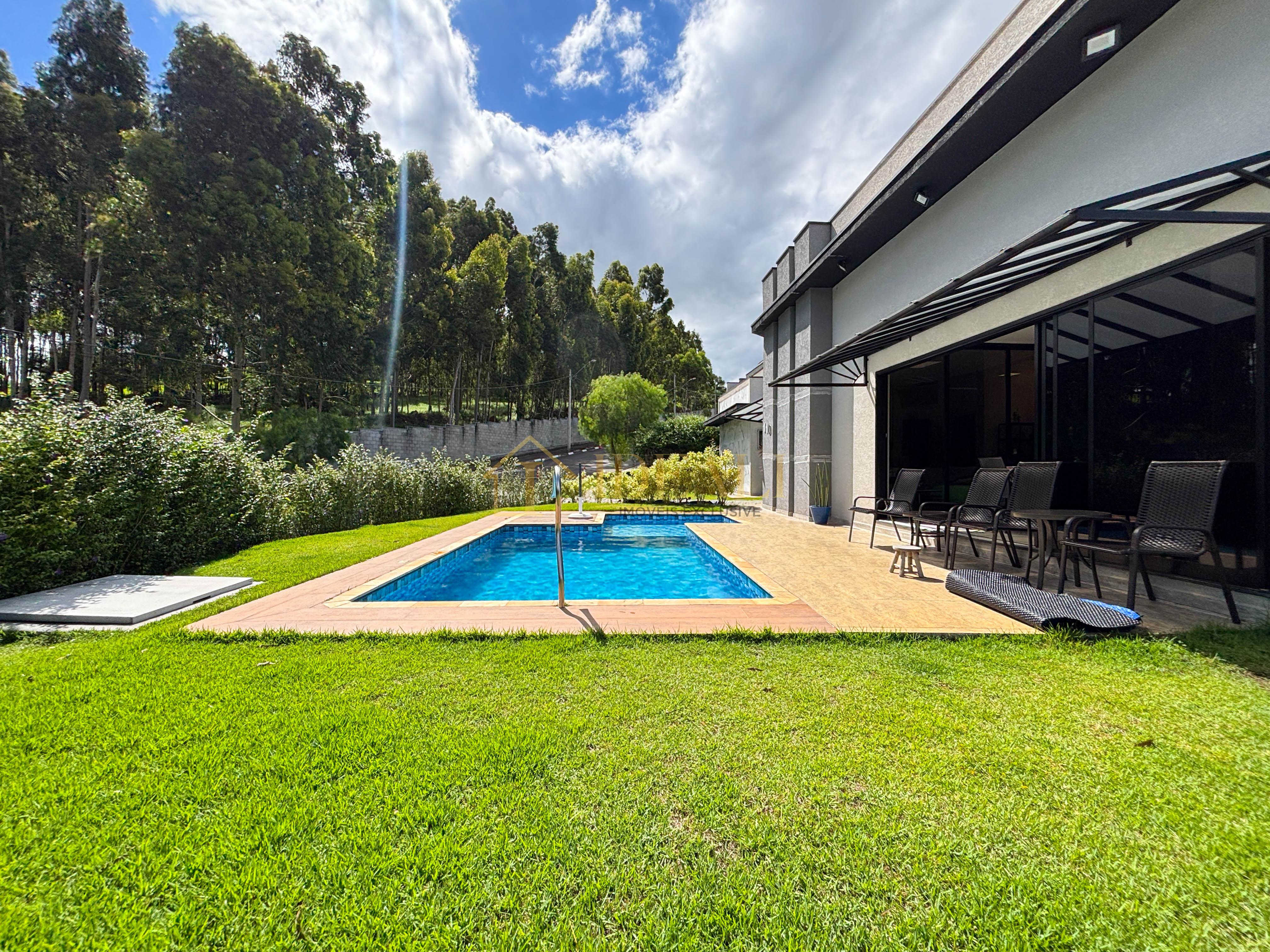 Casa t&eacute;rrea no Condom&iacute;nio Buona Vita &ndash; Atibaia  Atibaia - 