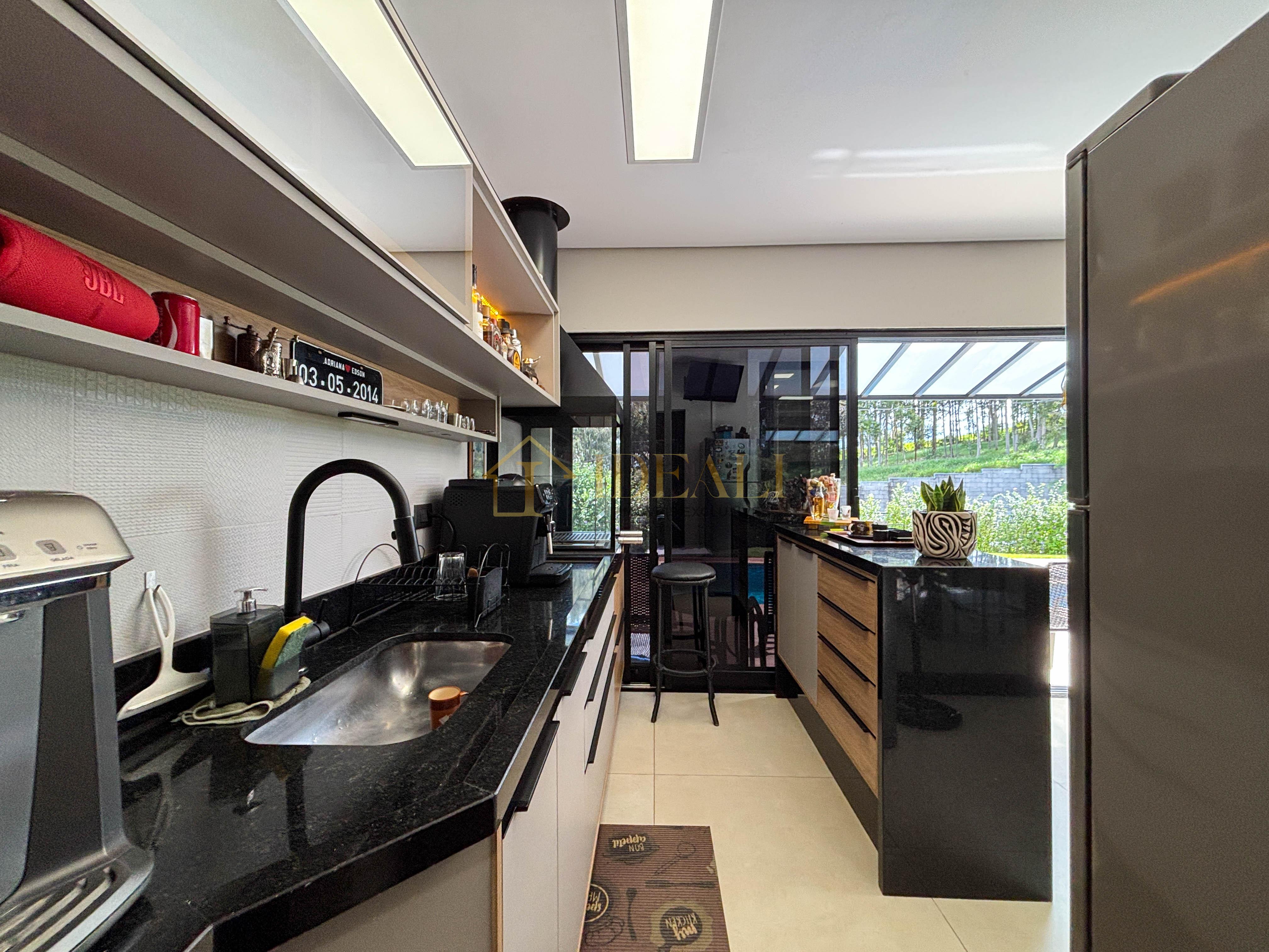 Casa t&eacute;rrea no Condom&iacute;nio Buona Vita &ndash; Atibaia  Atibaia - 