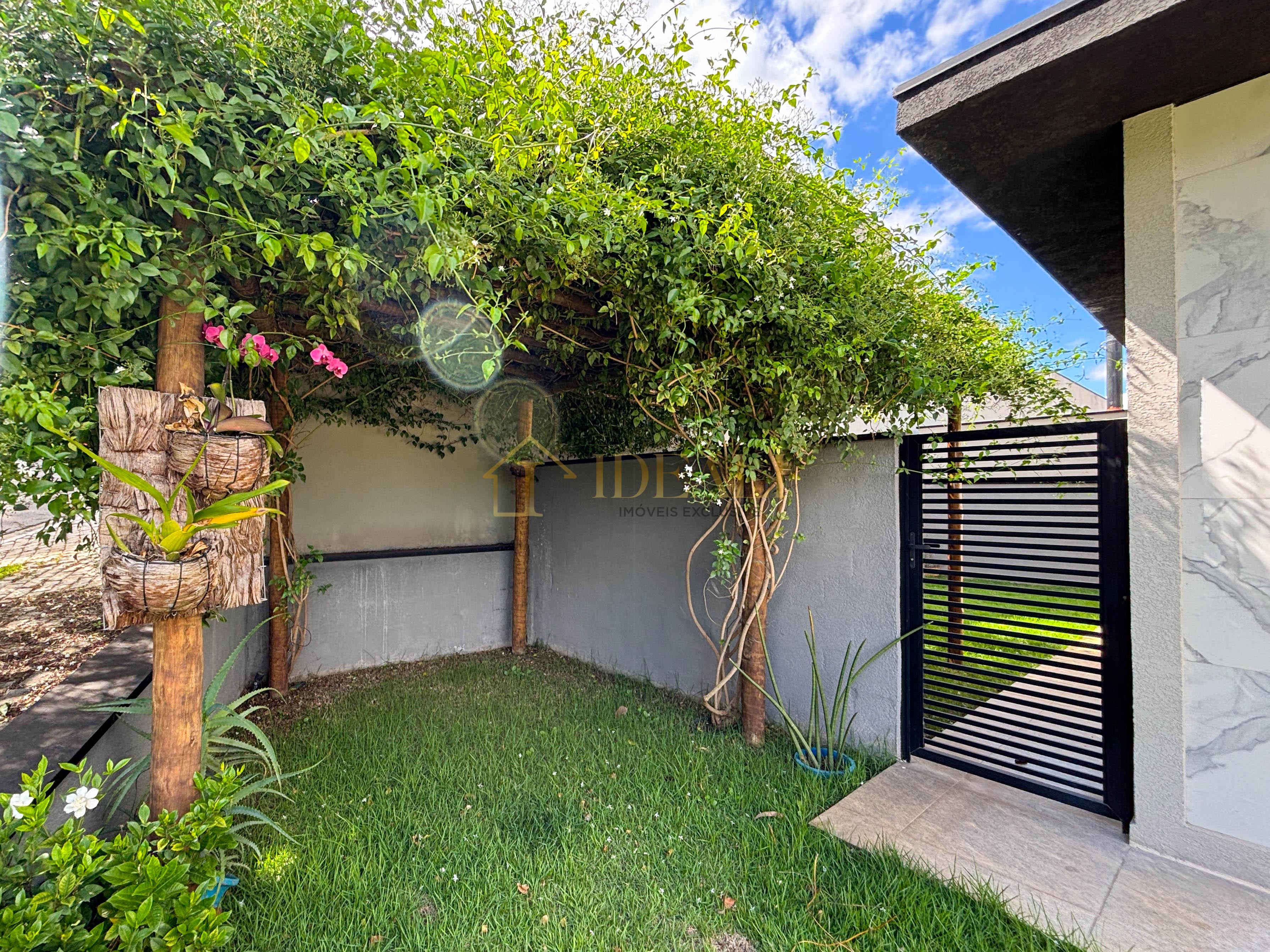 Casa t&eacute;rrea no Condom&iacute;nio Buona Vita &ndash; Atibaia  Atibaia - 