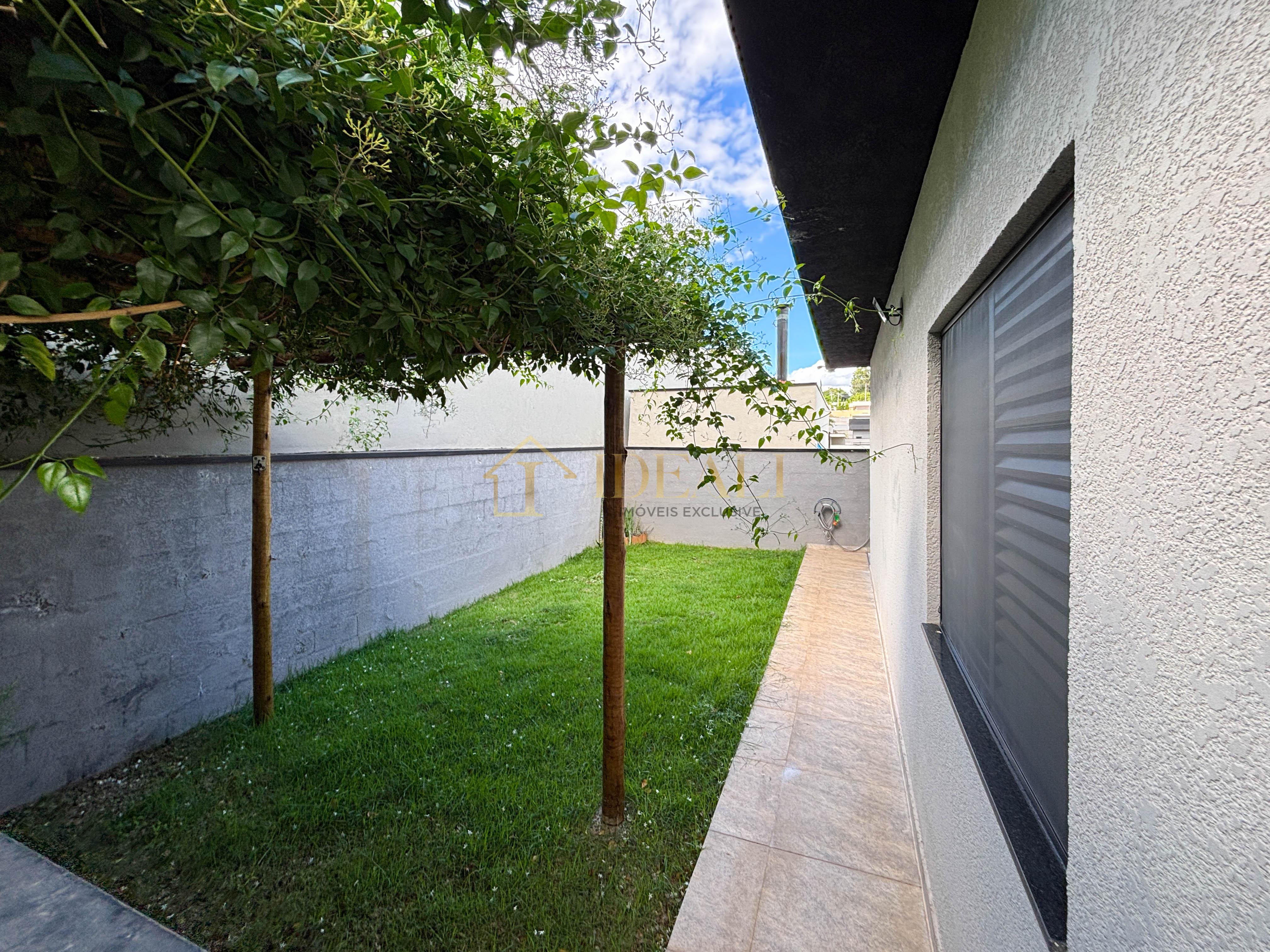 Casa t&eacute;rrea no Condom&iacute;nio Buona Vita &ndash; Atibaia  Atibaia - 