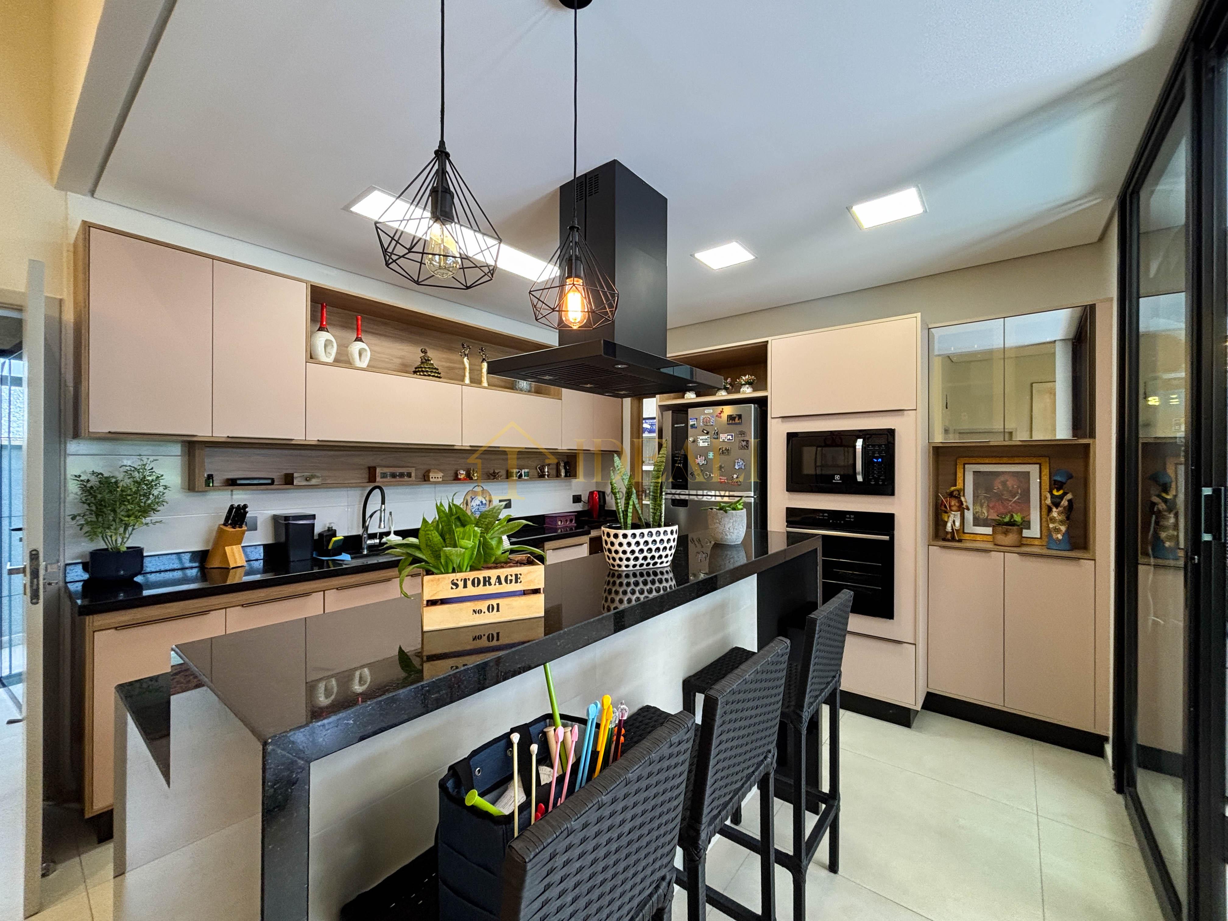 Casa t&eacute;rrea no Condom&iacute;nio Buona Vita &ndash; Atibaia  Atibaia - 