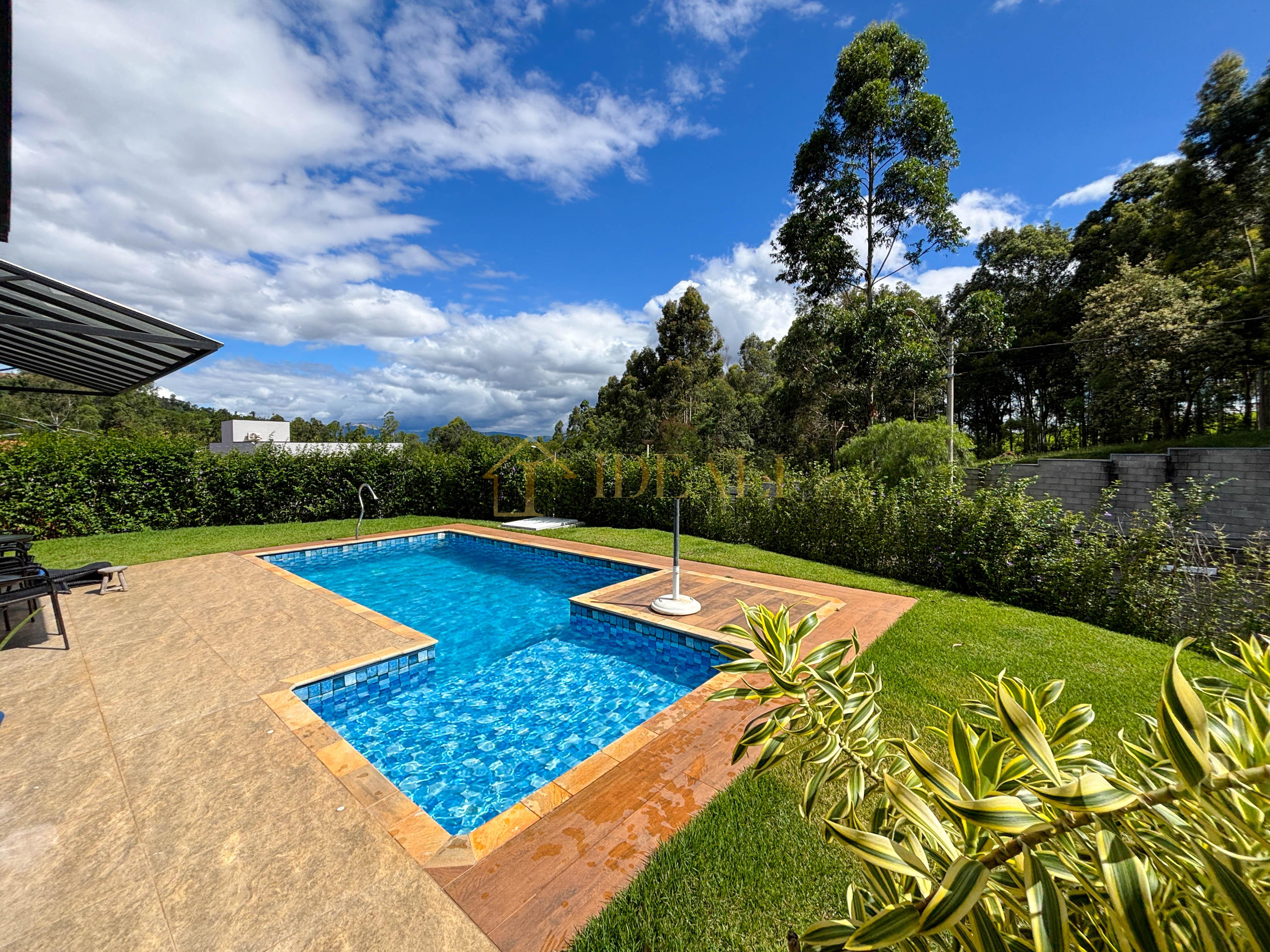 Casa t&eacute;rrea no Condom&iacute;nio Buona Vita &ndash; Atibaia  Atibaia - 