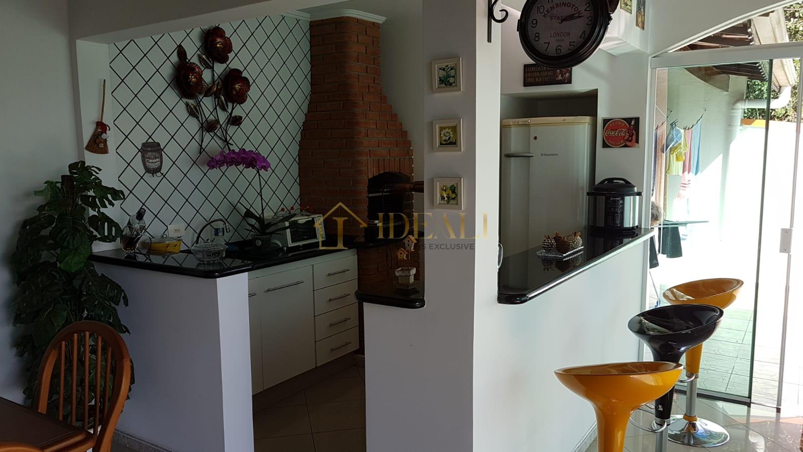 Ch&aacute;cara t&eacute;rrea &agrave; venda em Condom&iacute;nio fechado em Mairipor&atilde; Rua Sibipirunas Mairiporã - 