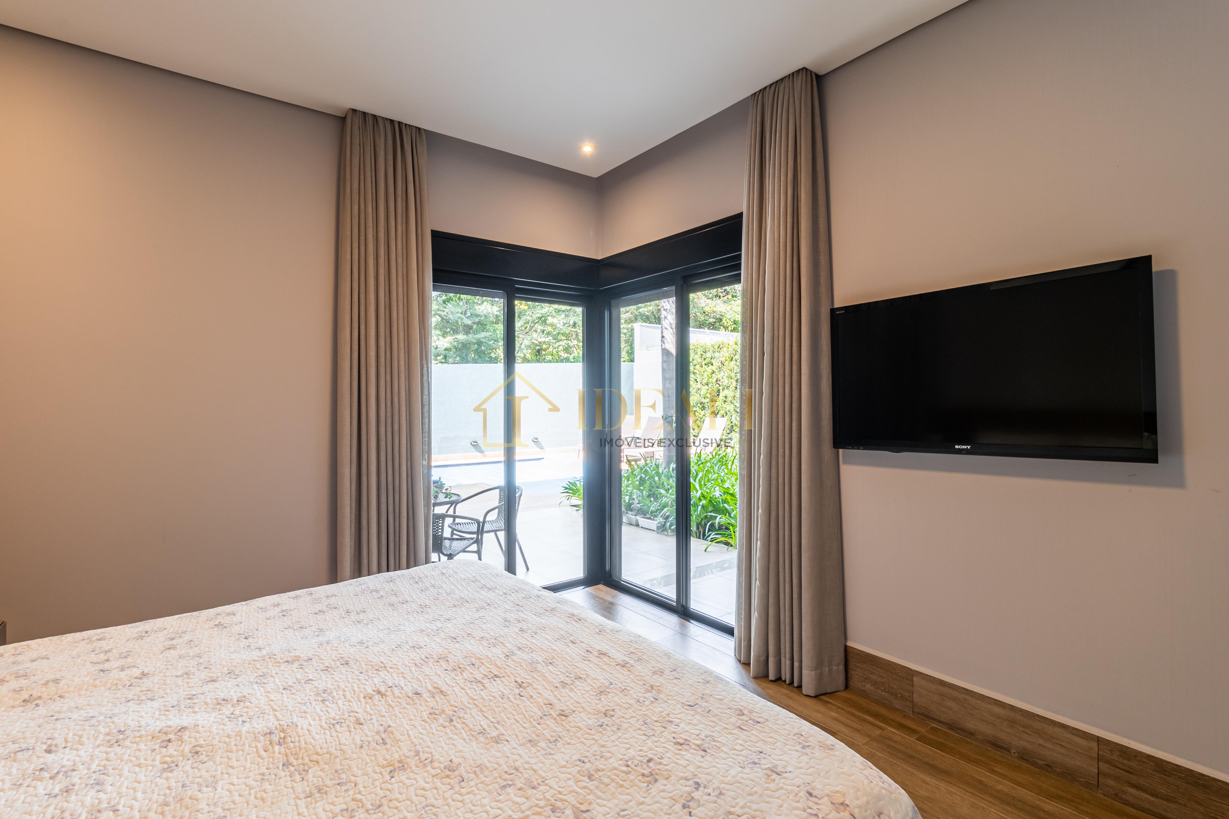 Casa t&eacute;rrea &ndash; porteira fechada no condom&iacute;nio Shambala 3 em Atibaia-SP  Atibaia - 