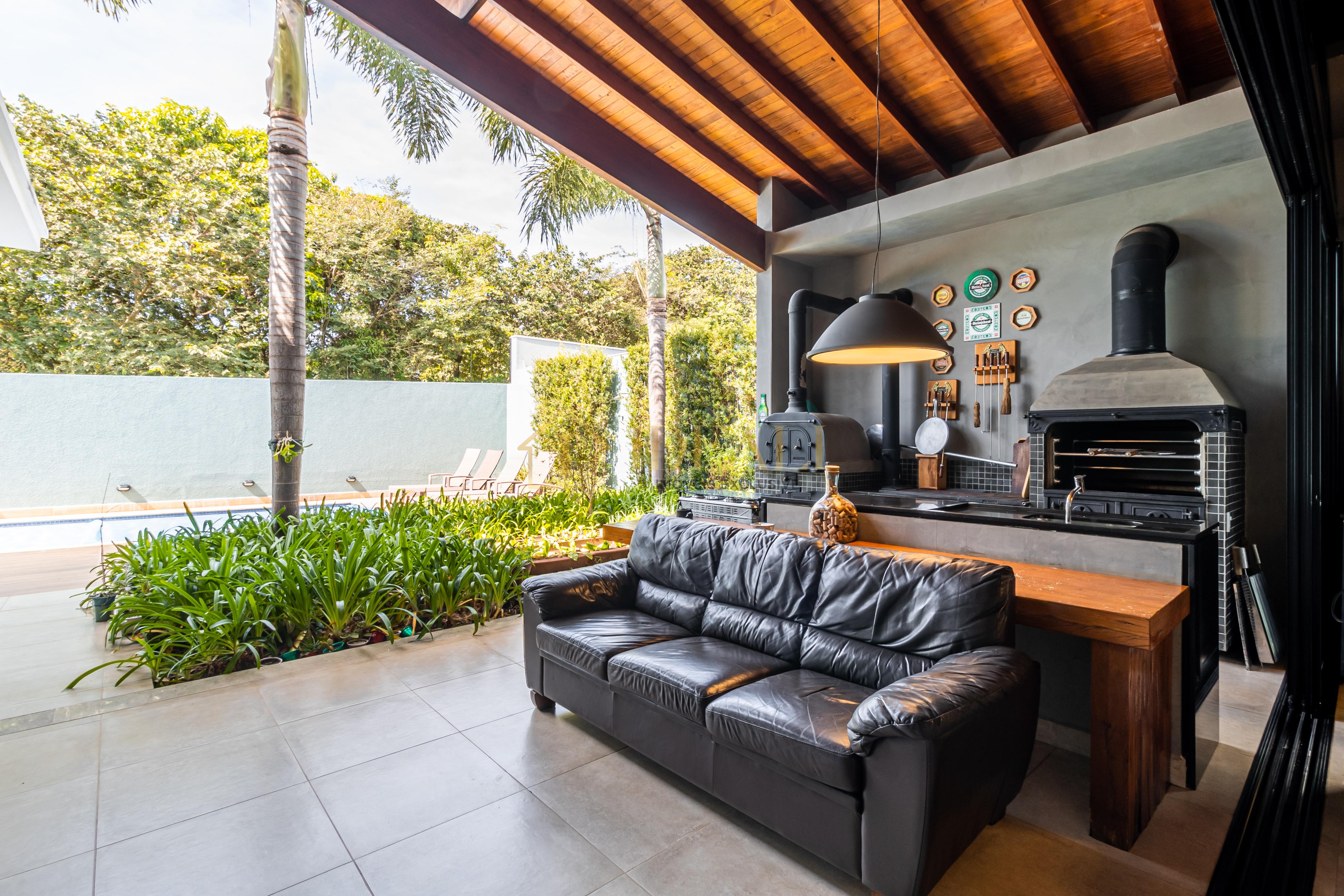 Casa t&eacute;rrea &ndash; porteira fechada no condom&iacute;nio Shambala 3 em Atibaia-SP  Atibaia - 