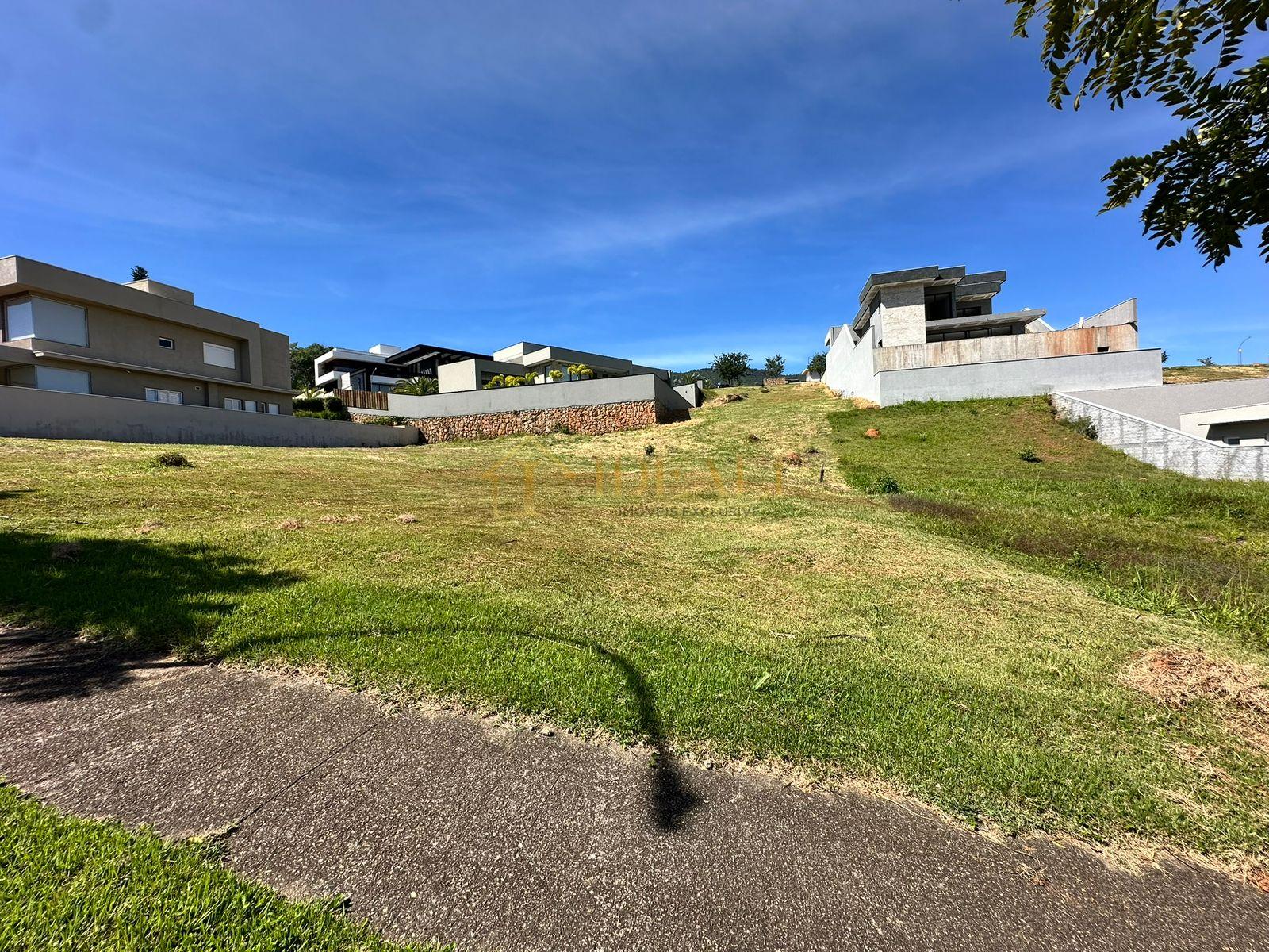 Terreno em Condom&iacute;nio de Alto Padr&atilde;o em ATIBAIA (Condom&iacute;nio Itapor&atilde;)  Atibaia - 