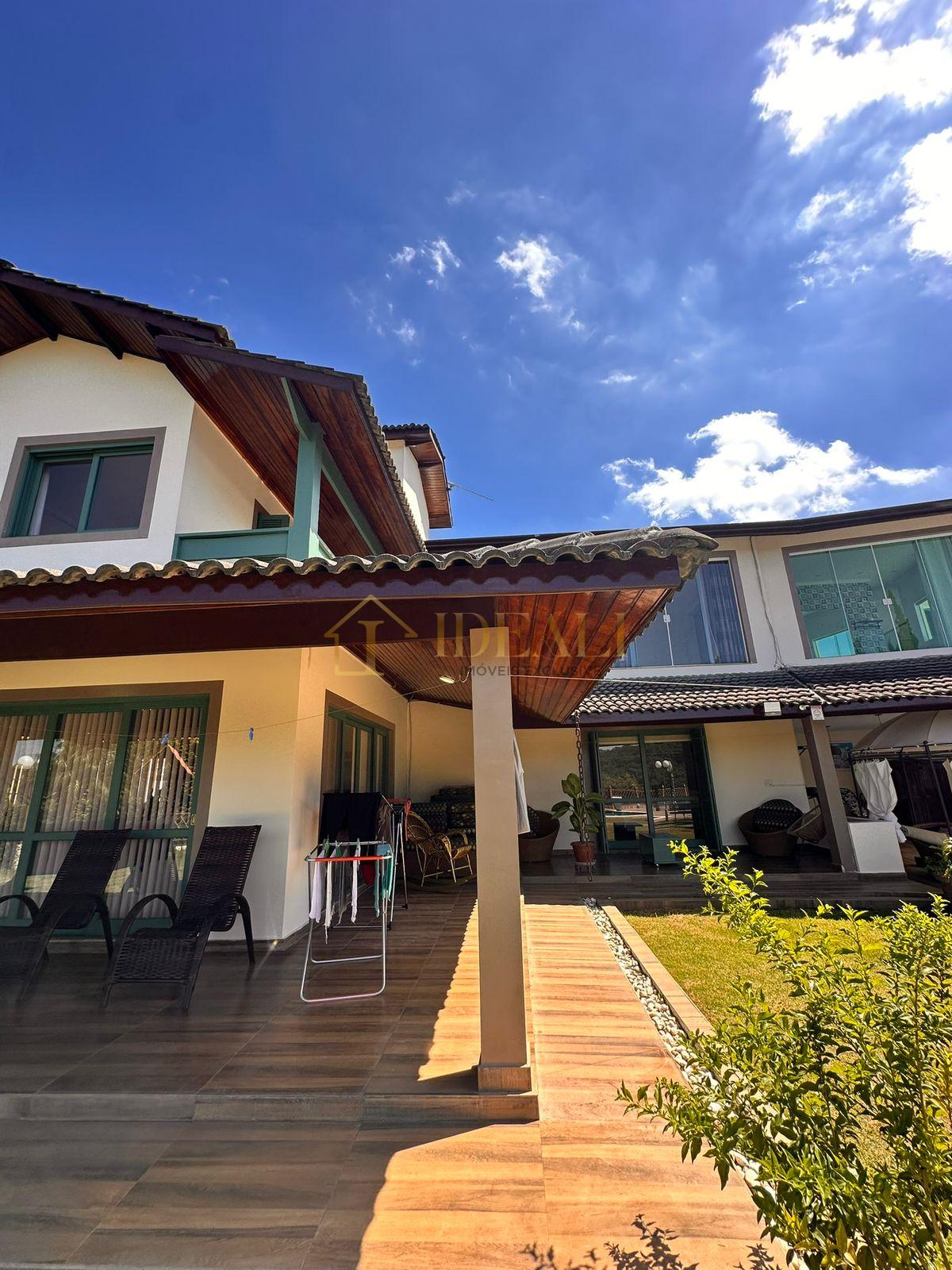 Casa no Condom&iacute;nio Sui&ccedil;a da Cantareira Localizado na Serra da Cantareira  Mairiporã - 