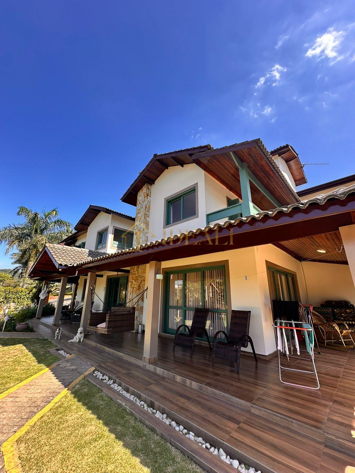 Casa no Condom&iacute;nio Sui&ccedil;a da Cantareira Localizado na Serra da Cantareira  Mairiporã - 