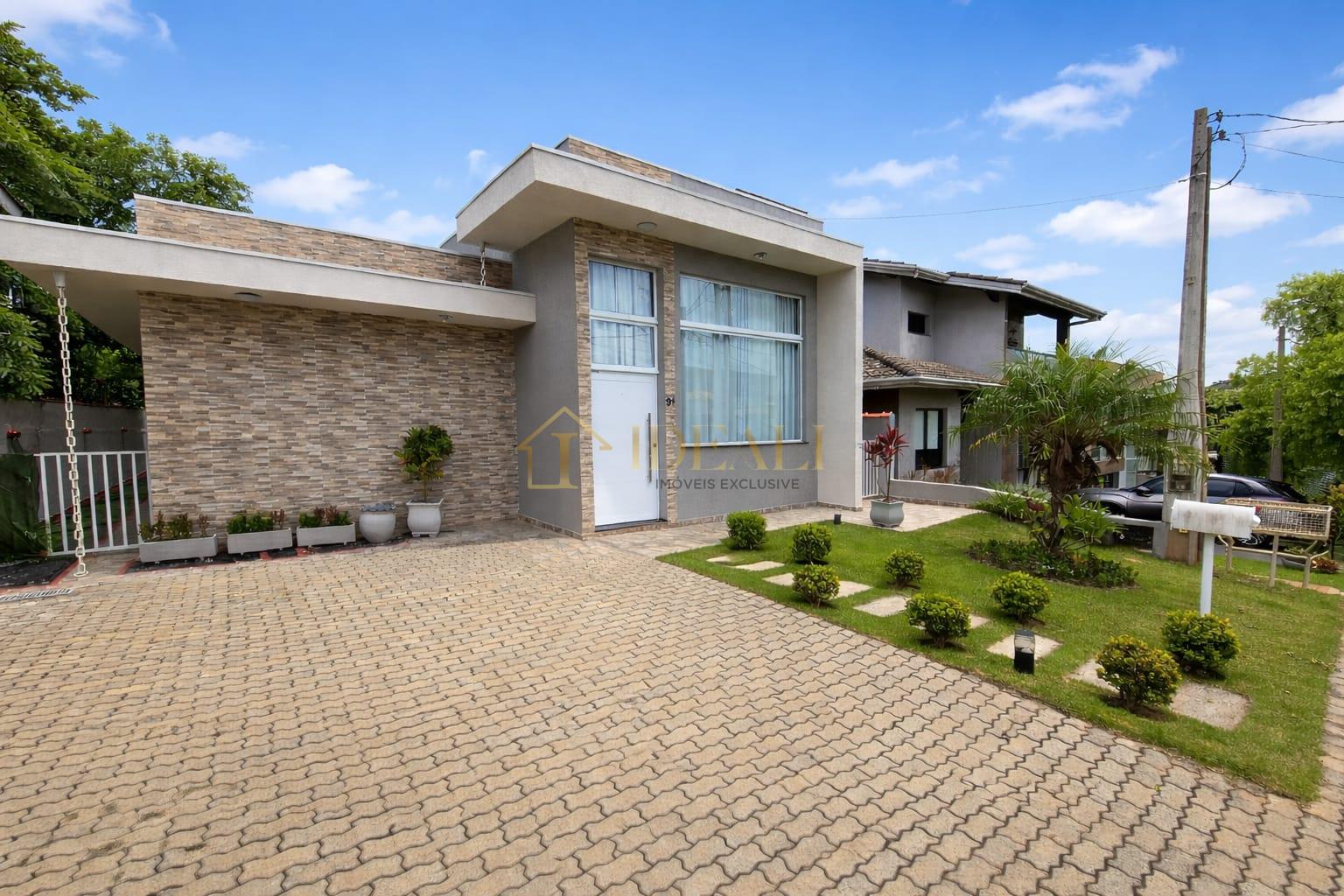 Linda Casa no Condom&iacute;nio Terras Atibaia I Rua Monteiro Lobato Atibaia - 