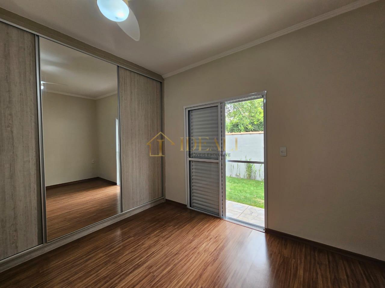 Linda Casa no Condom&iacute;nio Terras Atibaia I Rua Monteiro Lobato Atibaia - 