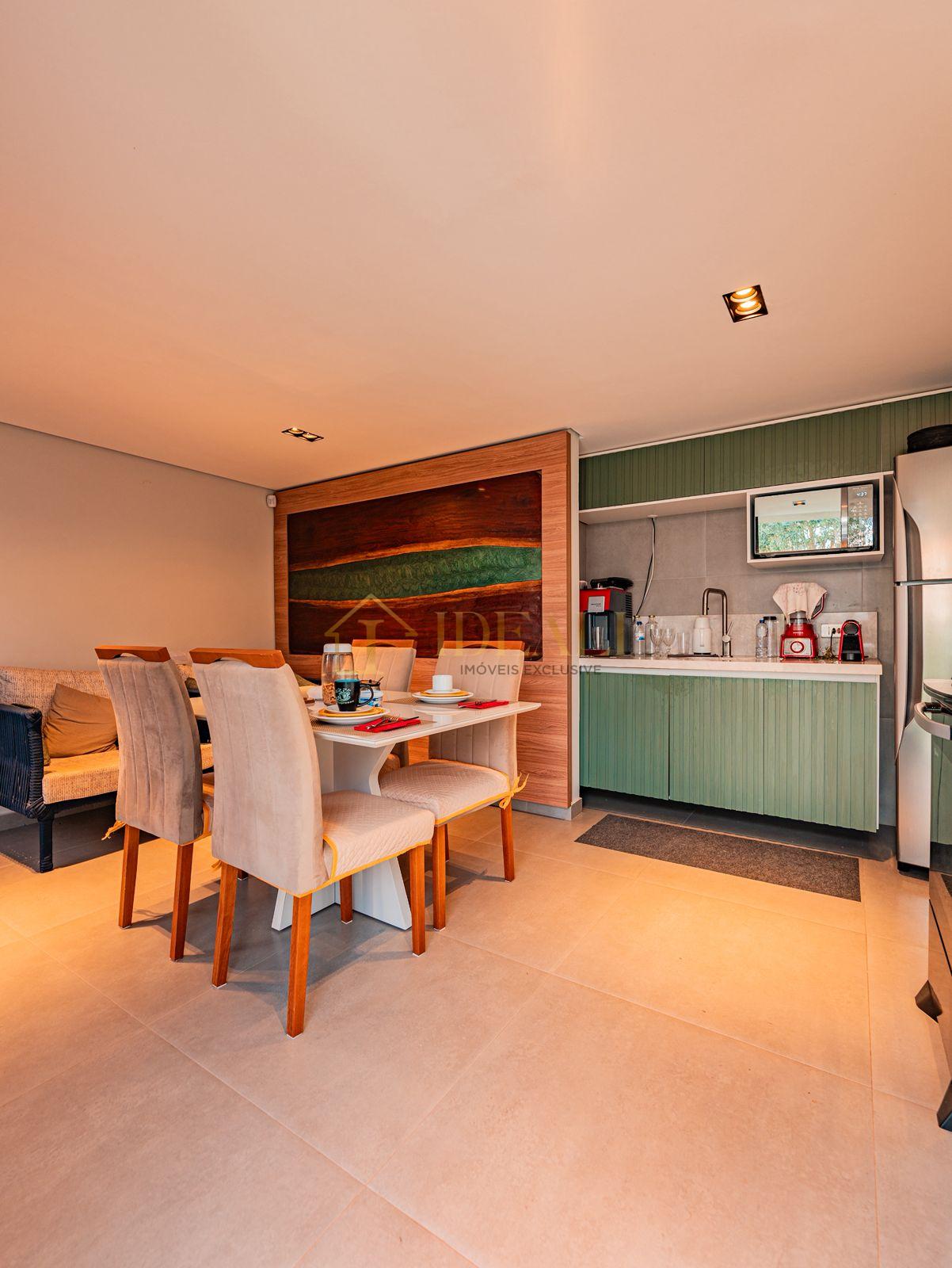 CASA AS MARGENS DA REPRESA EM PIRACAIA  Piracaia - 