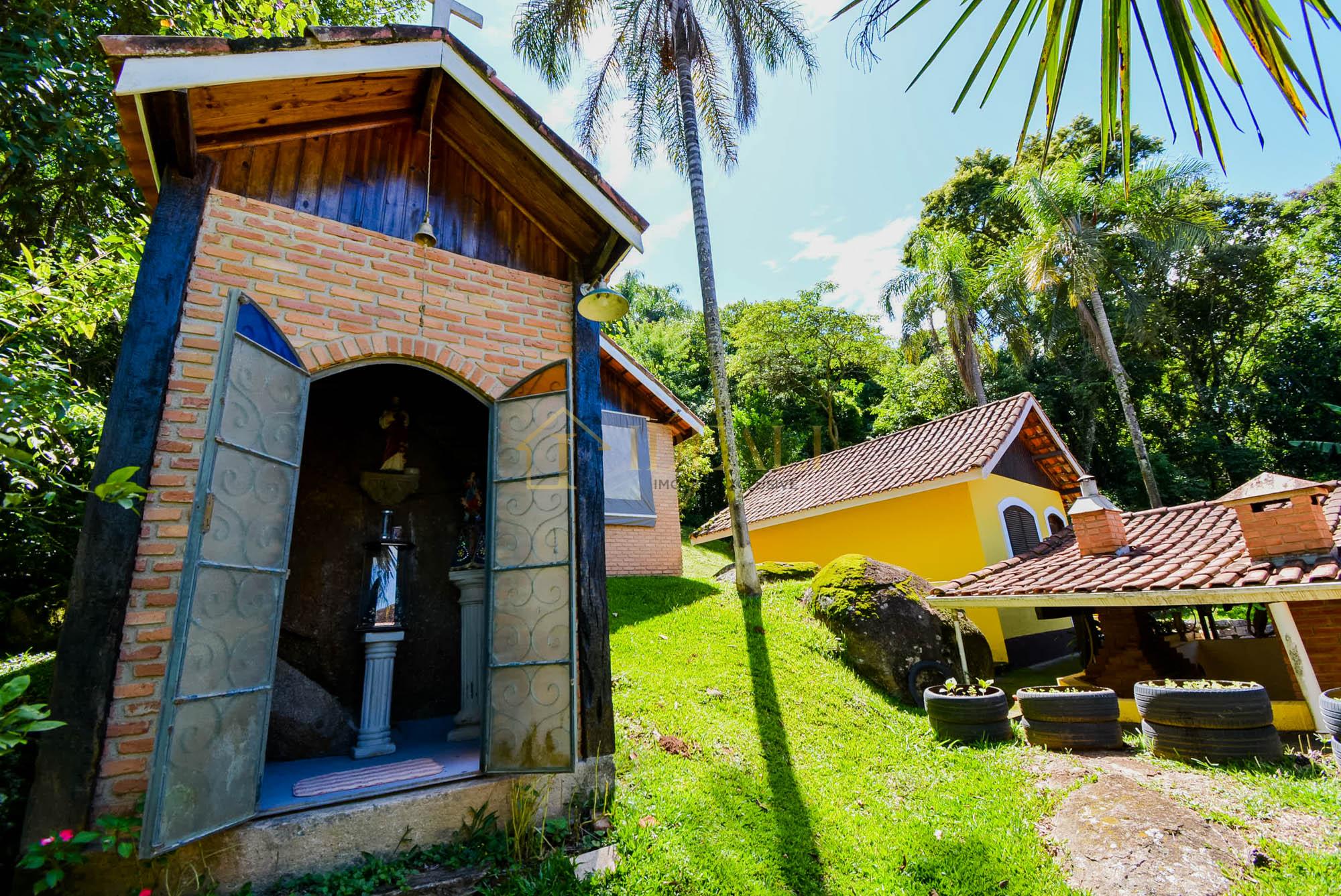 🌿 Encante-se com esta incr&iacute;vel ch&aacute;cara em Mairipor&atilde; &ndash; Bairro Caceia  Mairiporã - 
