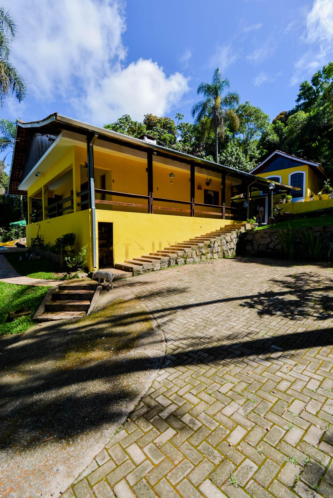 🌿 Encante-se com esta incr&iacute;vel ch&aacute;cara em Mairipor&atilde; &ndash; Bairro Caceia  Mairiporã - 