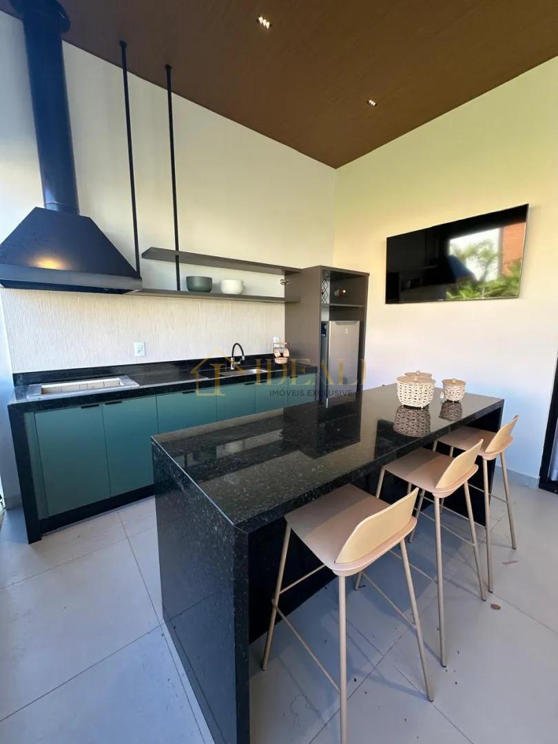 Seu novo lar espera por voc&ecirc;: exclusividade, 3 su&iacute;tes e conforto em cada detalhe  Atibaia - 
