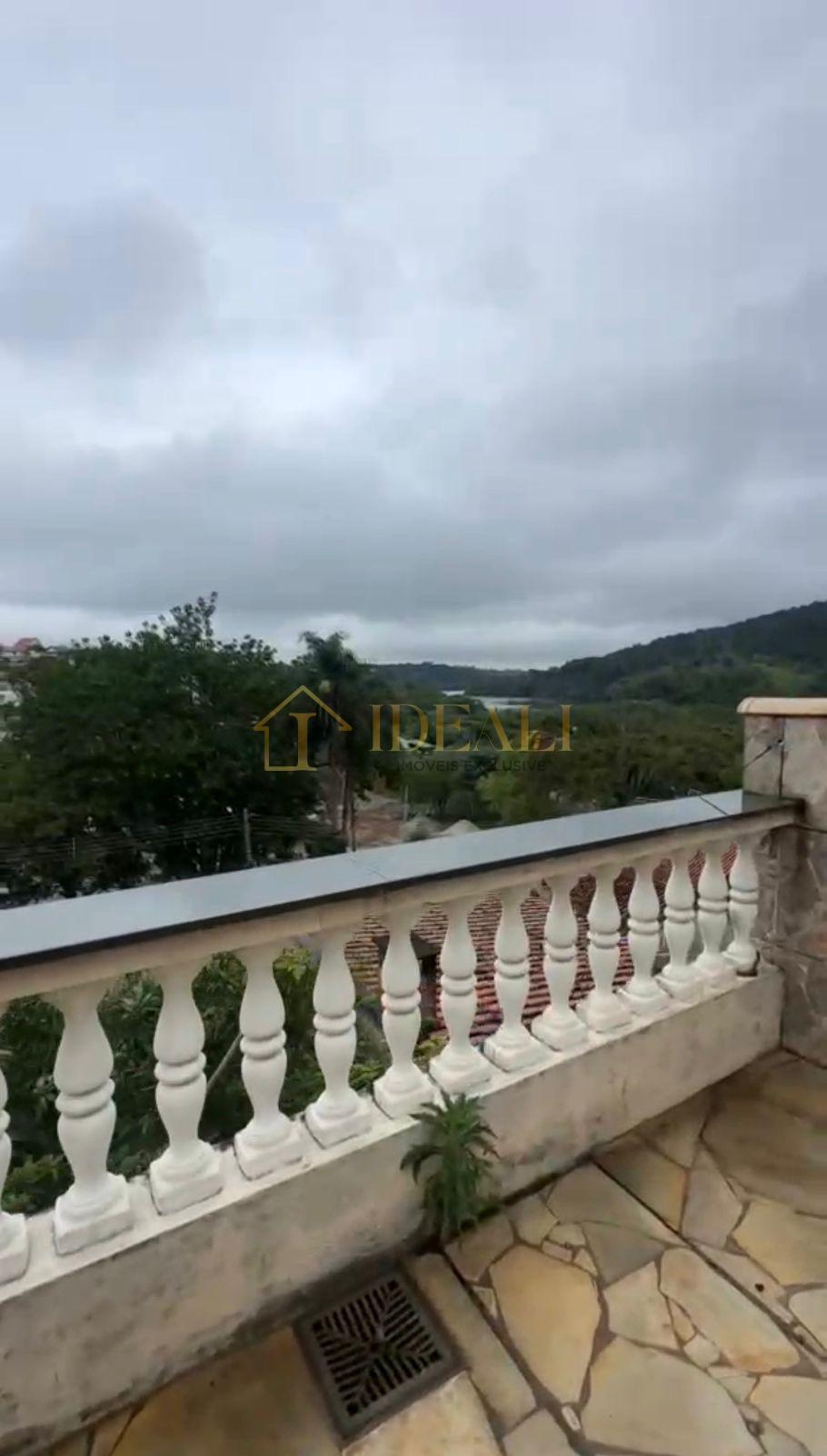 Casa no Centro de Mairipor&atilde; Bairro Tranquilo Centro Mairiporã - 
