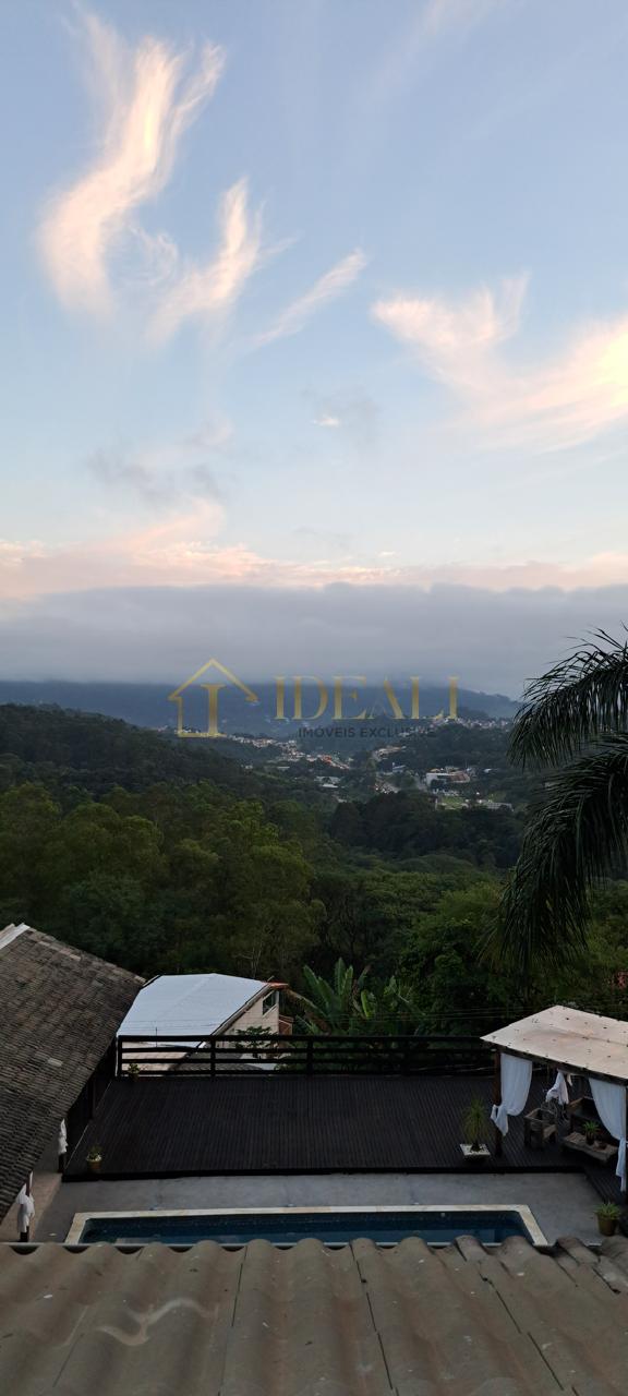 3 Casas independentes na Serra da Cantareira em Mairipor&atilde;  Mairiporã - 