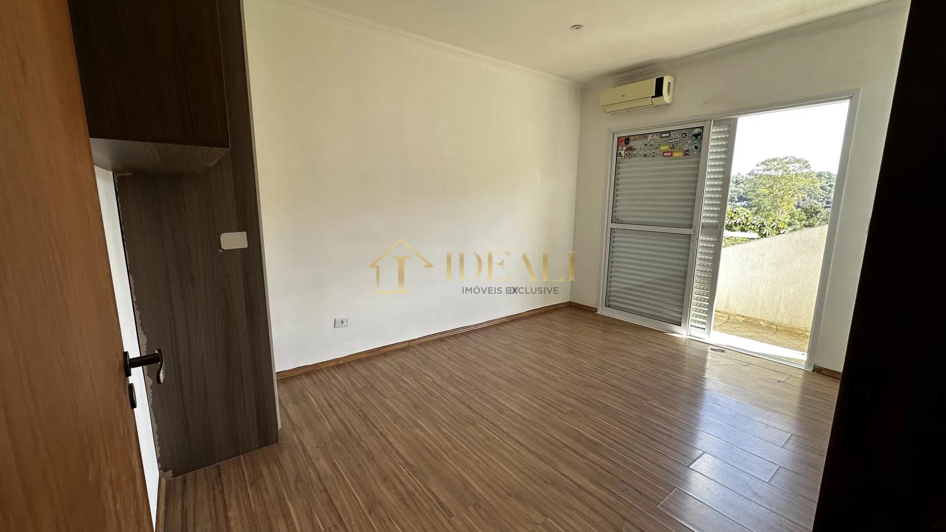 Casa em Condom&iacute;nio para Venda e Loca&ccedil;&atilde;o em Mairipor&atilde;/SP  Mairiporã - 