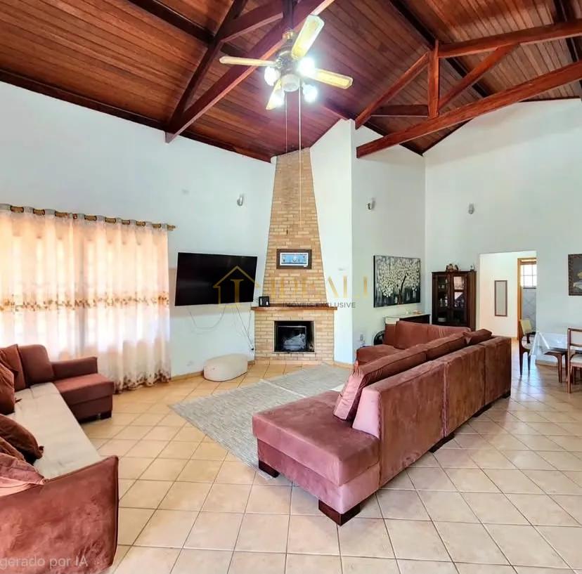 Casa de Campo com Piscina em Condom&iacute;nio Fechado em Mairipor&atilde;  Mairiporã - 