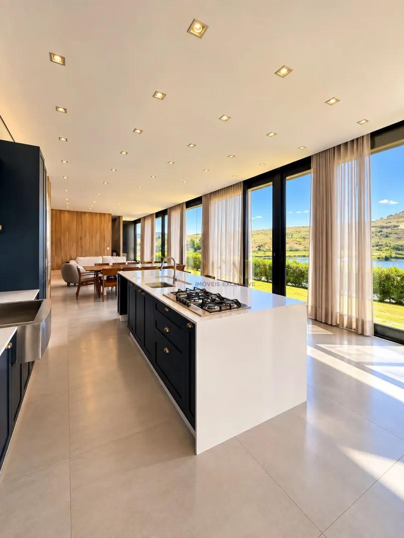 CASA EM CONDOMINIO FECHADO DE ATIBAIA COM VISTA PARA O LAGO Alameda dos Plátanos Atibaia - 