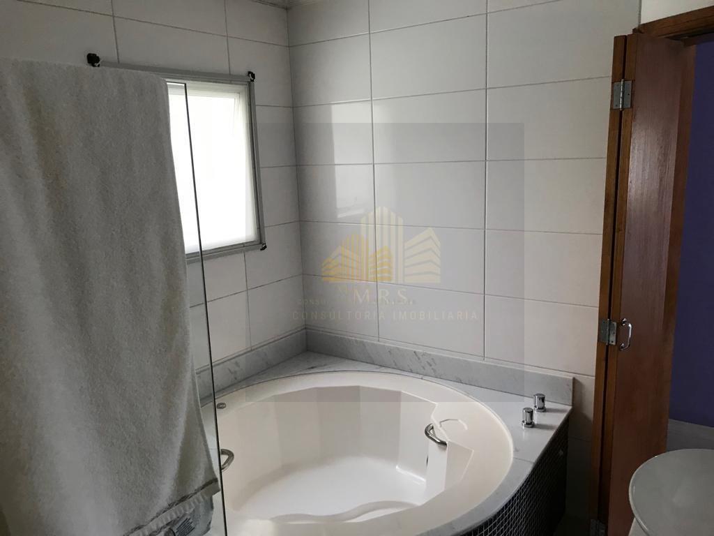 Casa Térrea em Cond Residencial dos Lagos 5 dorm 3 suítes Av. Residencial dos Lagos Itupeva - 