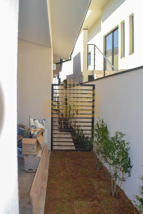 Casa Térrea Cond Ibi Aram II 3 dorm 3 suítes Estrada da Mina  Itupeva - 