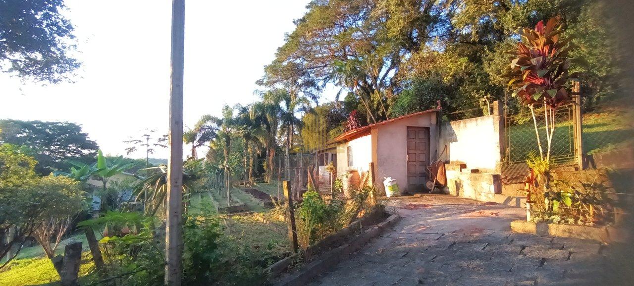 Chacara 3 dorm 1 suite Bairro do Champirra - Jundiaí - 