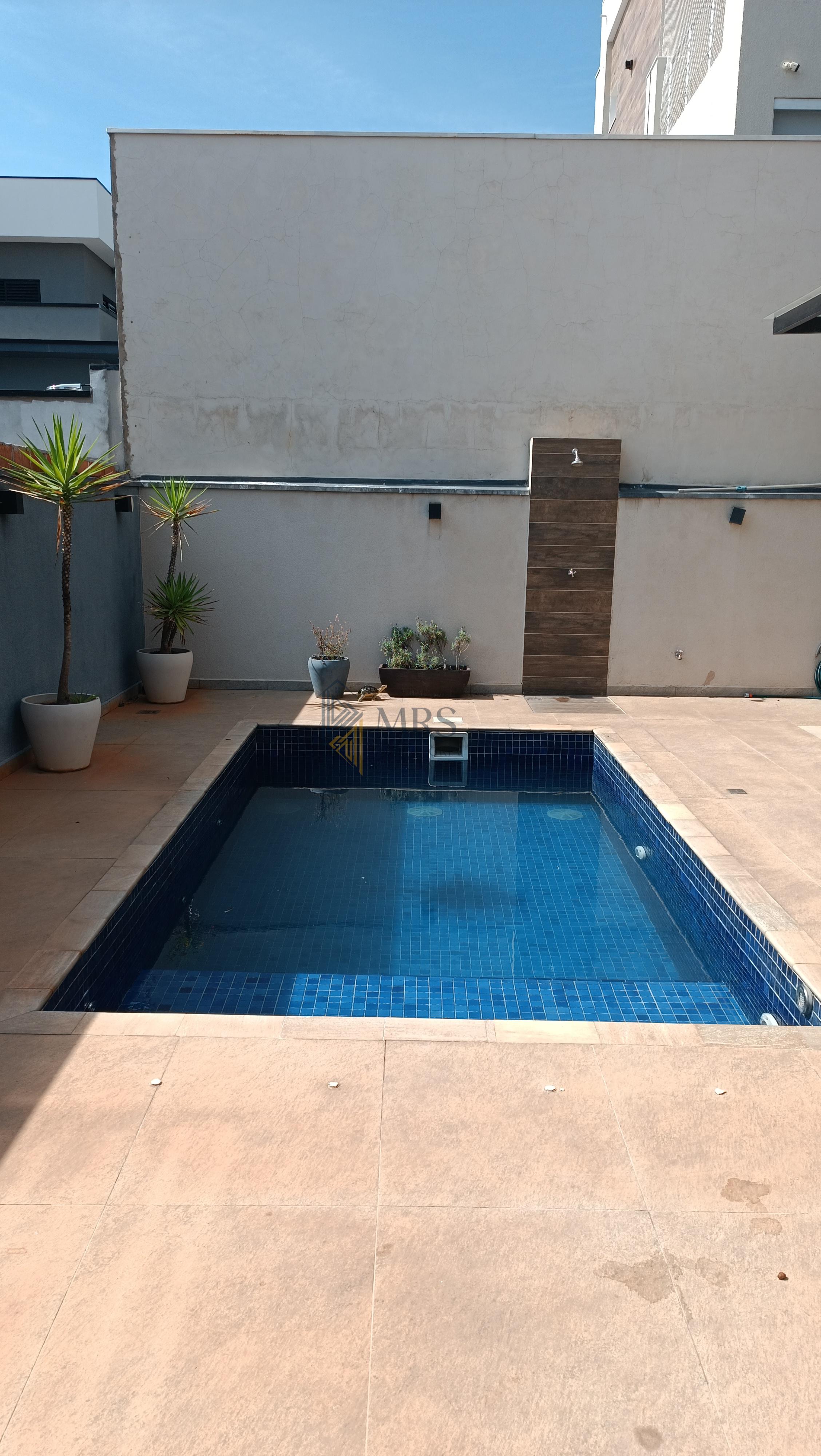 Casa de Condomínio, 4 quartos - Foto 1