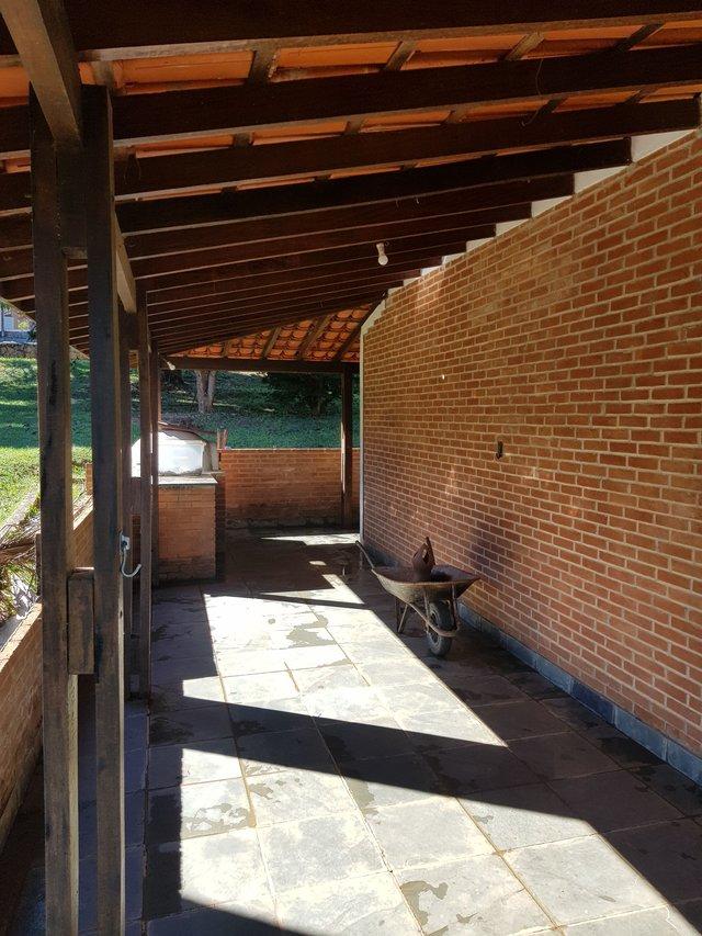 CHÁCARA EM CABREUVA - 100% DOCUMENTADA - ACEITA PERMUTA - 6 QUARTOS Rua das Camélias Cabreuva - 