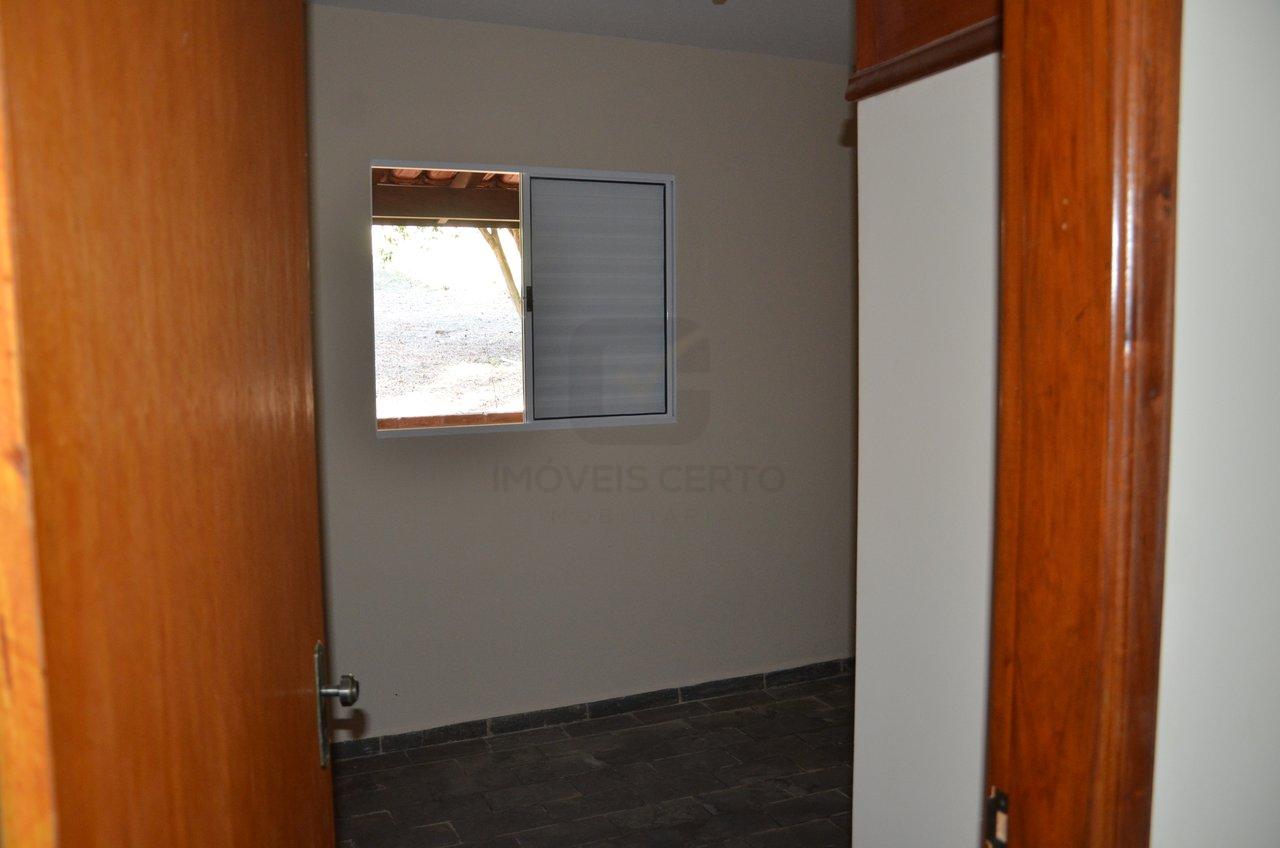 CHÁCARA EM CABREUVA - 100% DOCUMENTADA - ACEITA PERMUTA - 6 QUARTOS Rua das Camélias Cabreuva - 