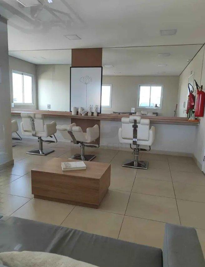 Em andar baixo, reformado e lazer completo - viva clube Estrada da Gabiroba Carapicuíba - 