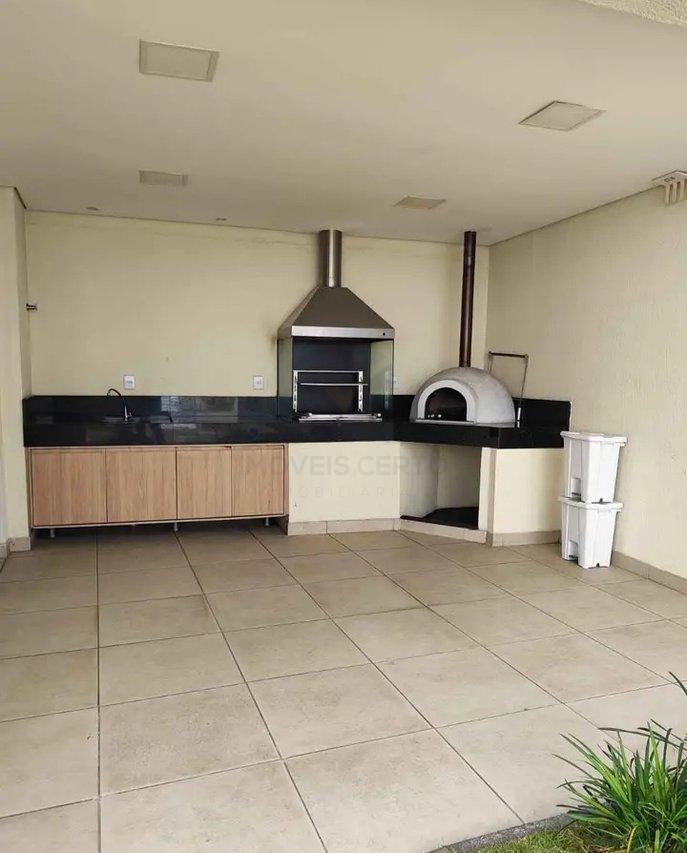 Em andar baixo, reformado e lazer completo - viva clube Estrada da Gabiroba Carapicuíba - 