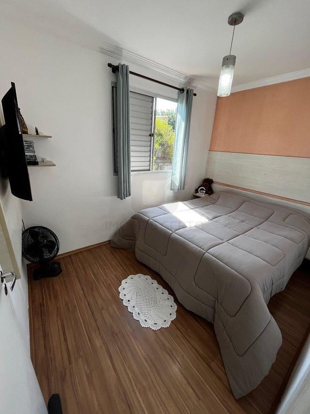 Apartamento 39m² reformado e semi mobiliado 2 Dormitórios 1 vaga Cond.Novo Horizonte Terra Rua Valdir Soares Lopes Osasco - 