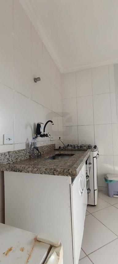 Apartamento em Quitauna de 2 Dormitórios com sacada e Vaga Rua Antônio Peres Paniágua Osasco - 